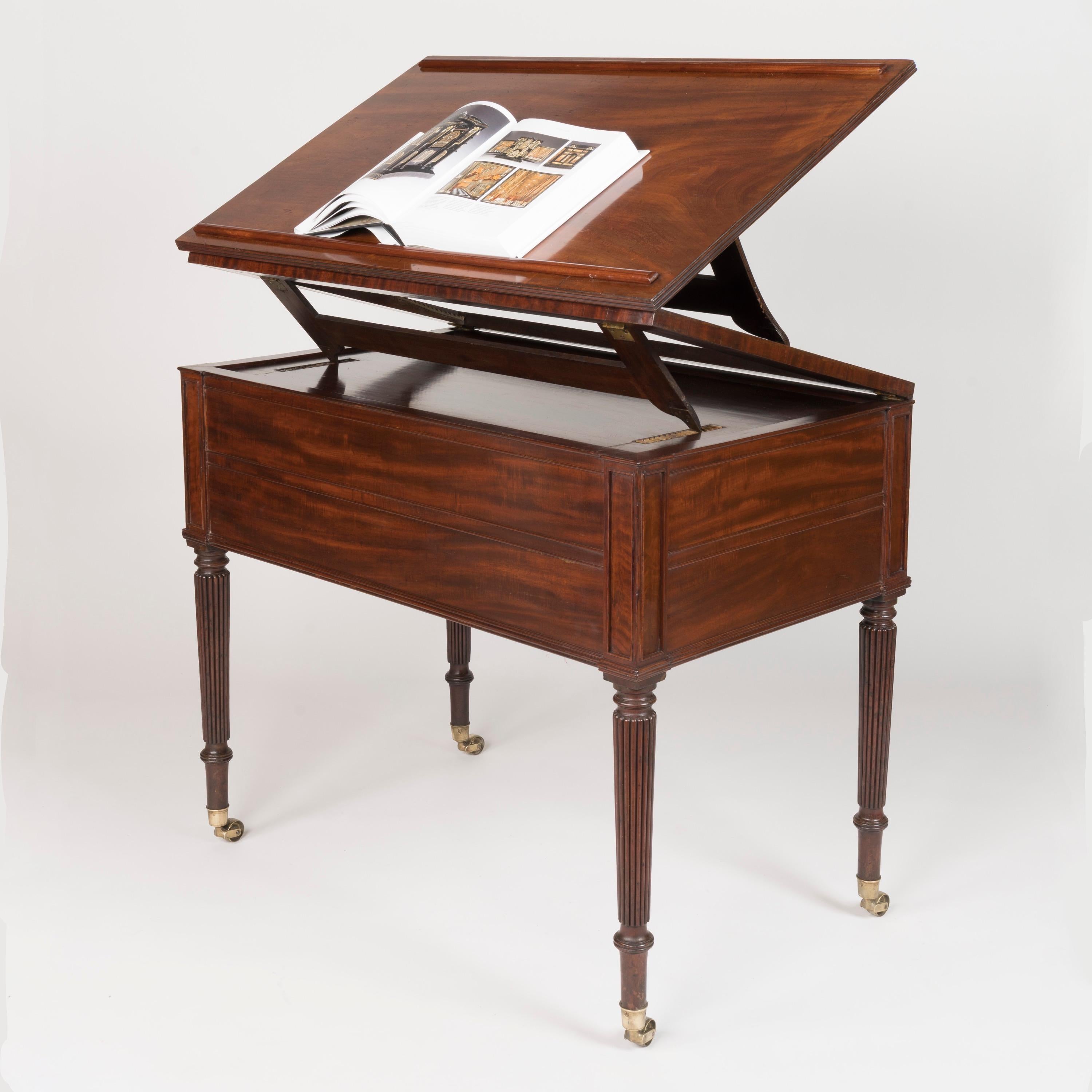 Acajou Table d'architecte Regency en acajou par Gillows, Angleterre, vers 1815 en vente