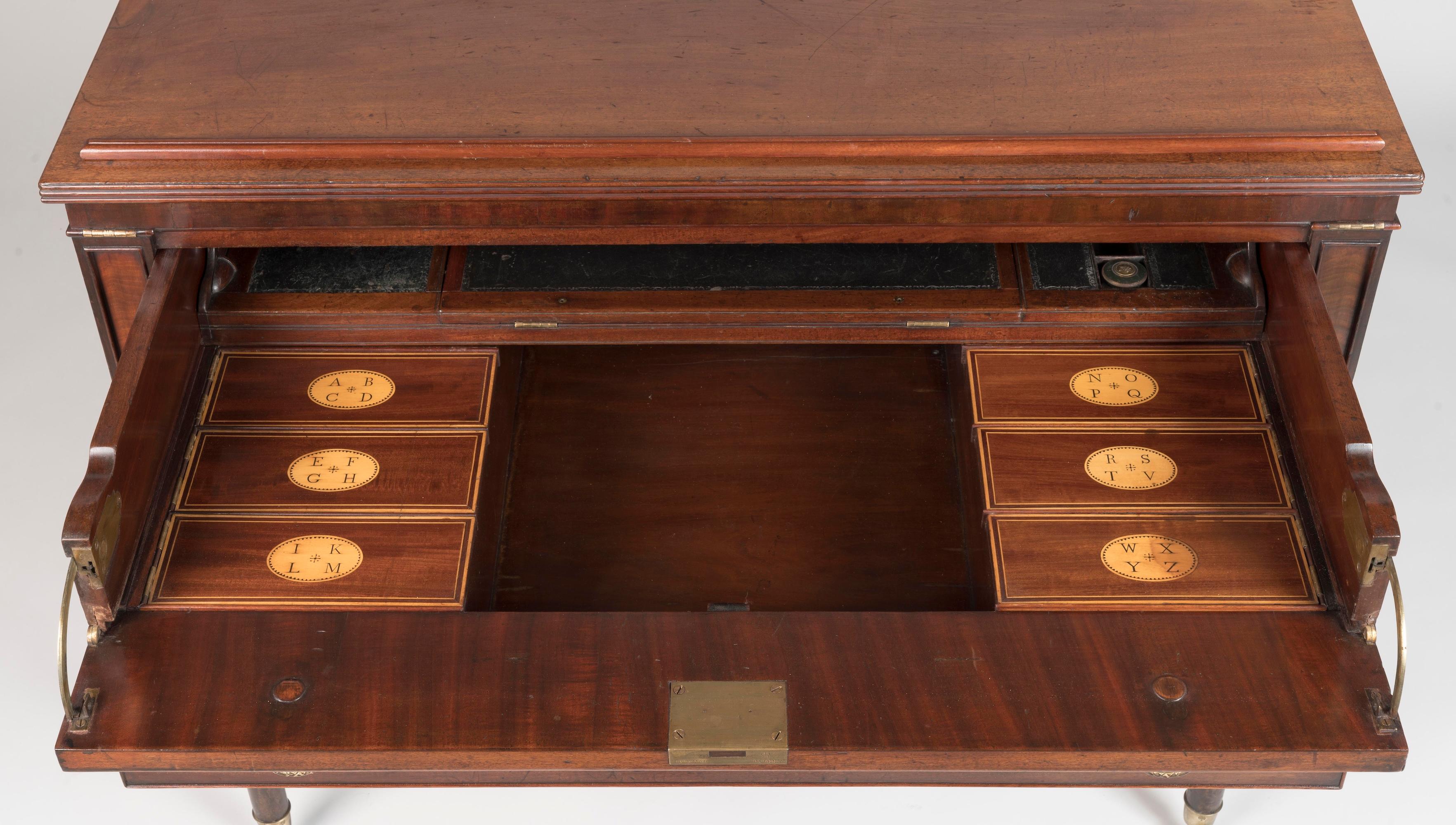 Table d'architecte Regency en acajou par Gillows, Angleterre, vers 1815 en vente 1