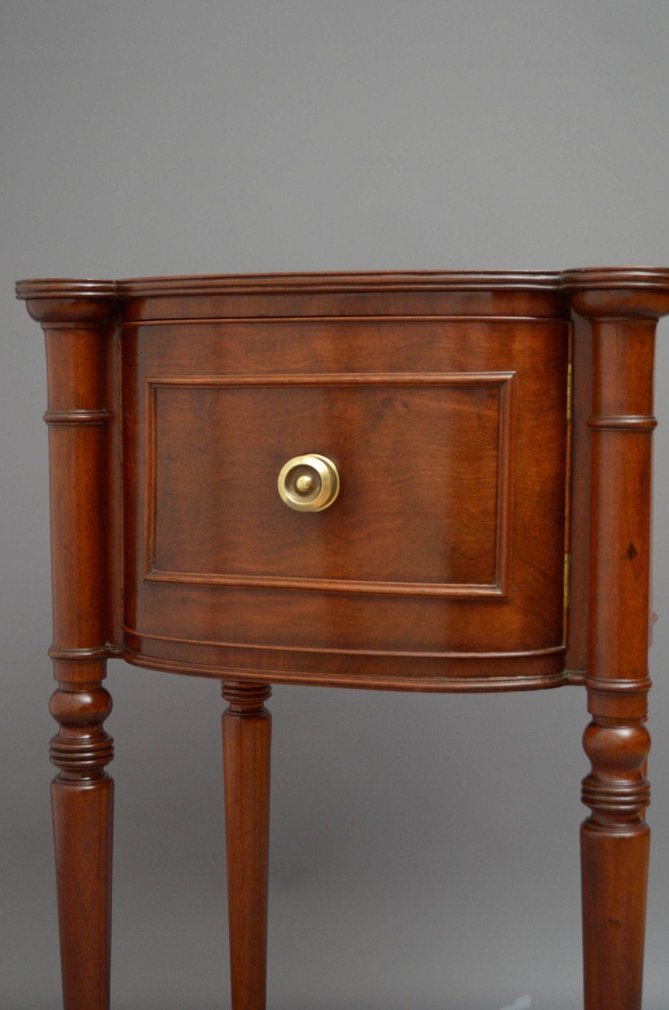 19th Century Regency Mahogany Bedside Cabinet For Sale
