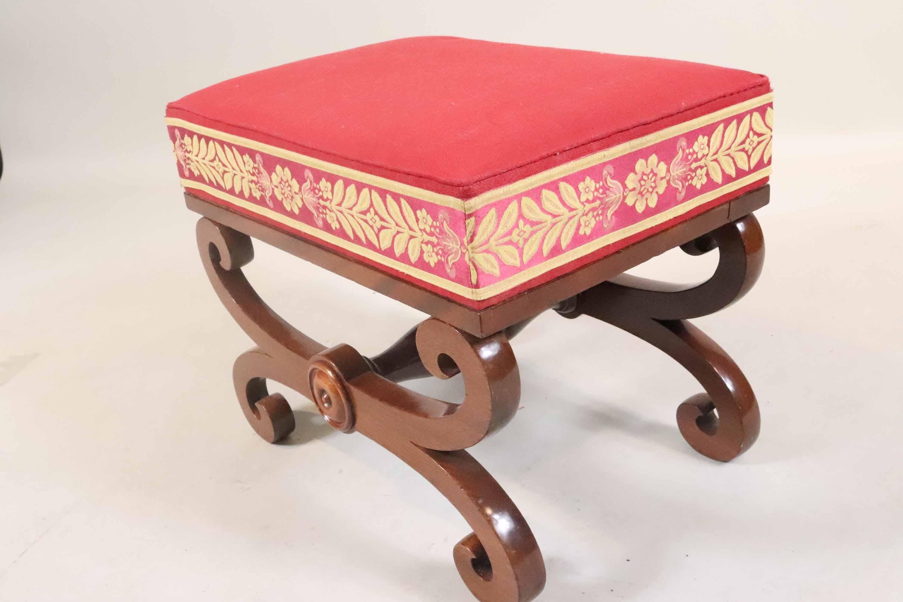 Regency Mahogany Bench, 19th C. In Good Condition In Doylestown, PA