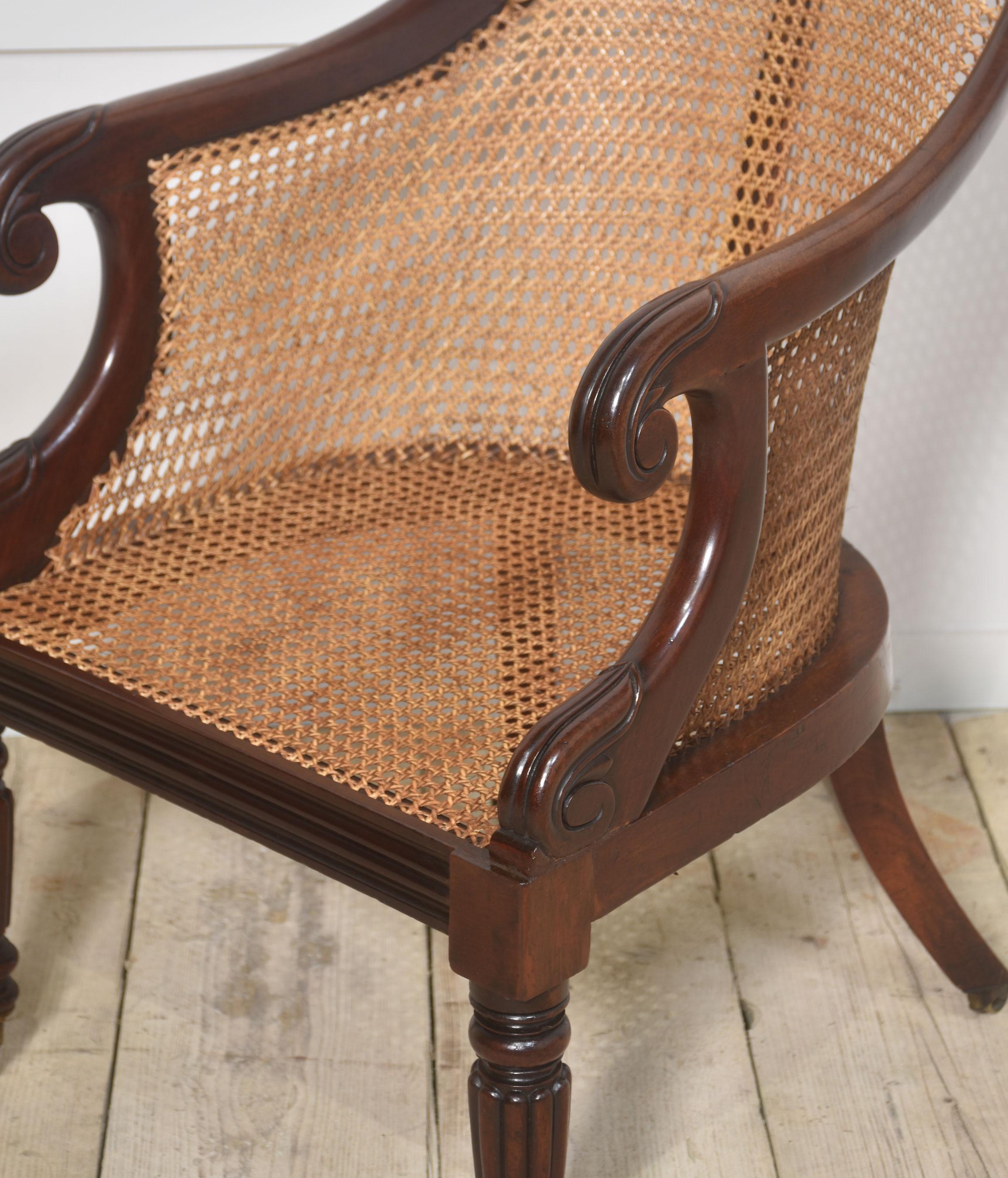 Poltrona Bergere in mogano Regency in vendita 4