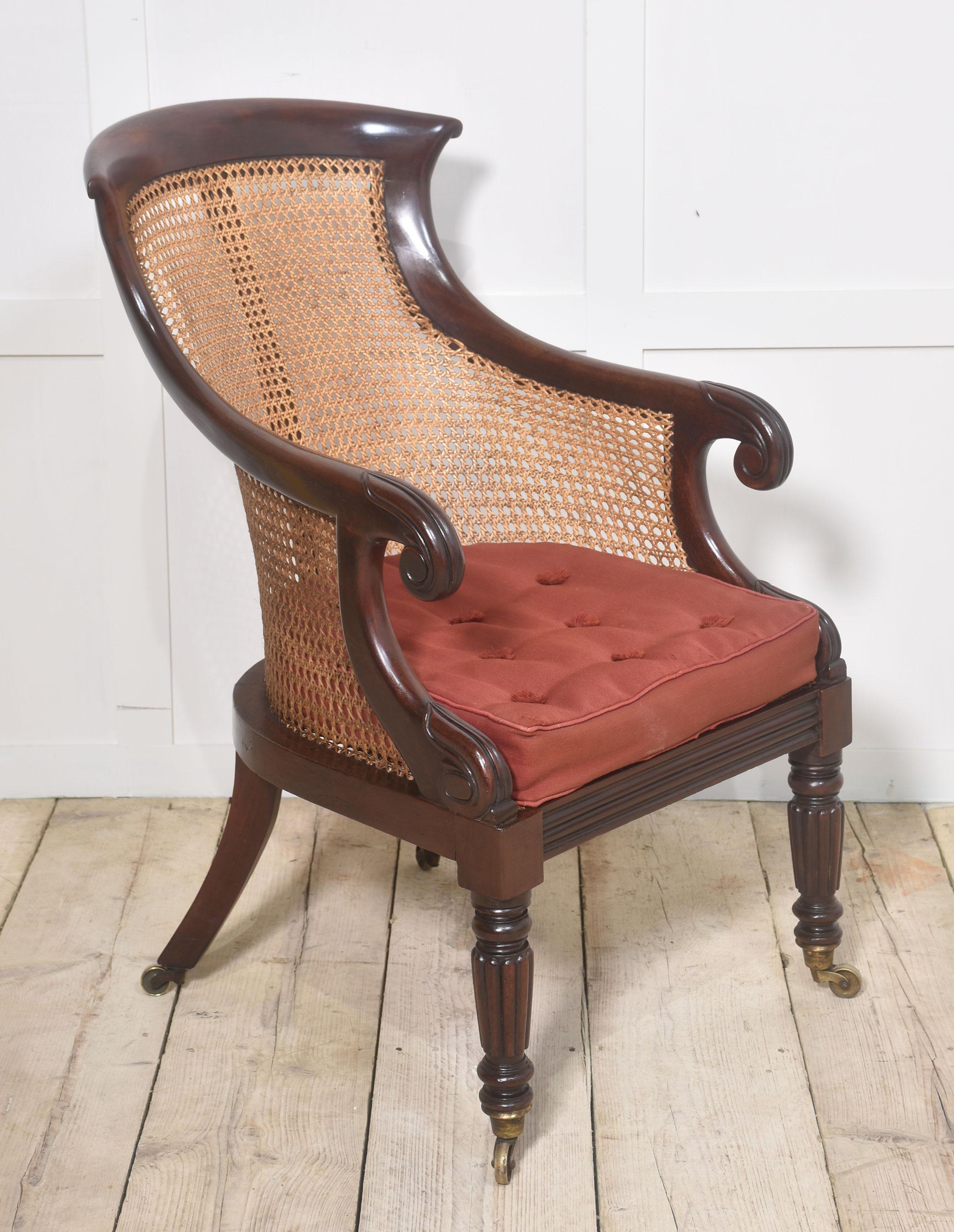 Britannico Poltrona Bergere in mogano Regency in vendita