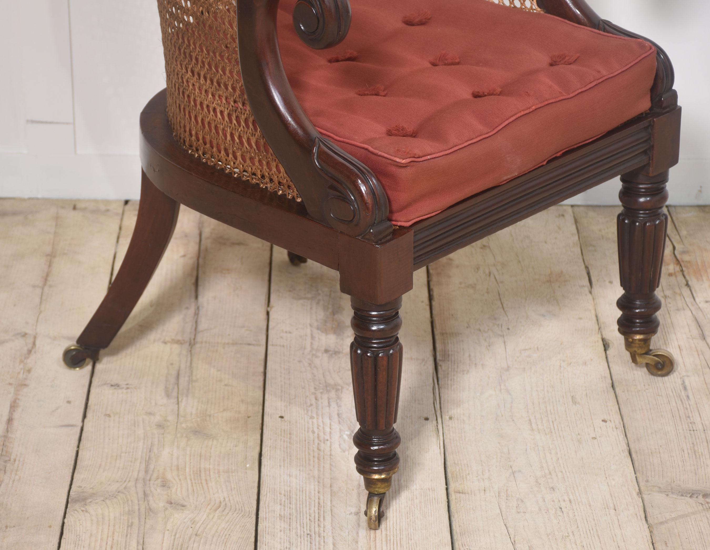 Poltrona Bergere in mogano Regency In condizioni buone in vendita a Cheshire, GB