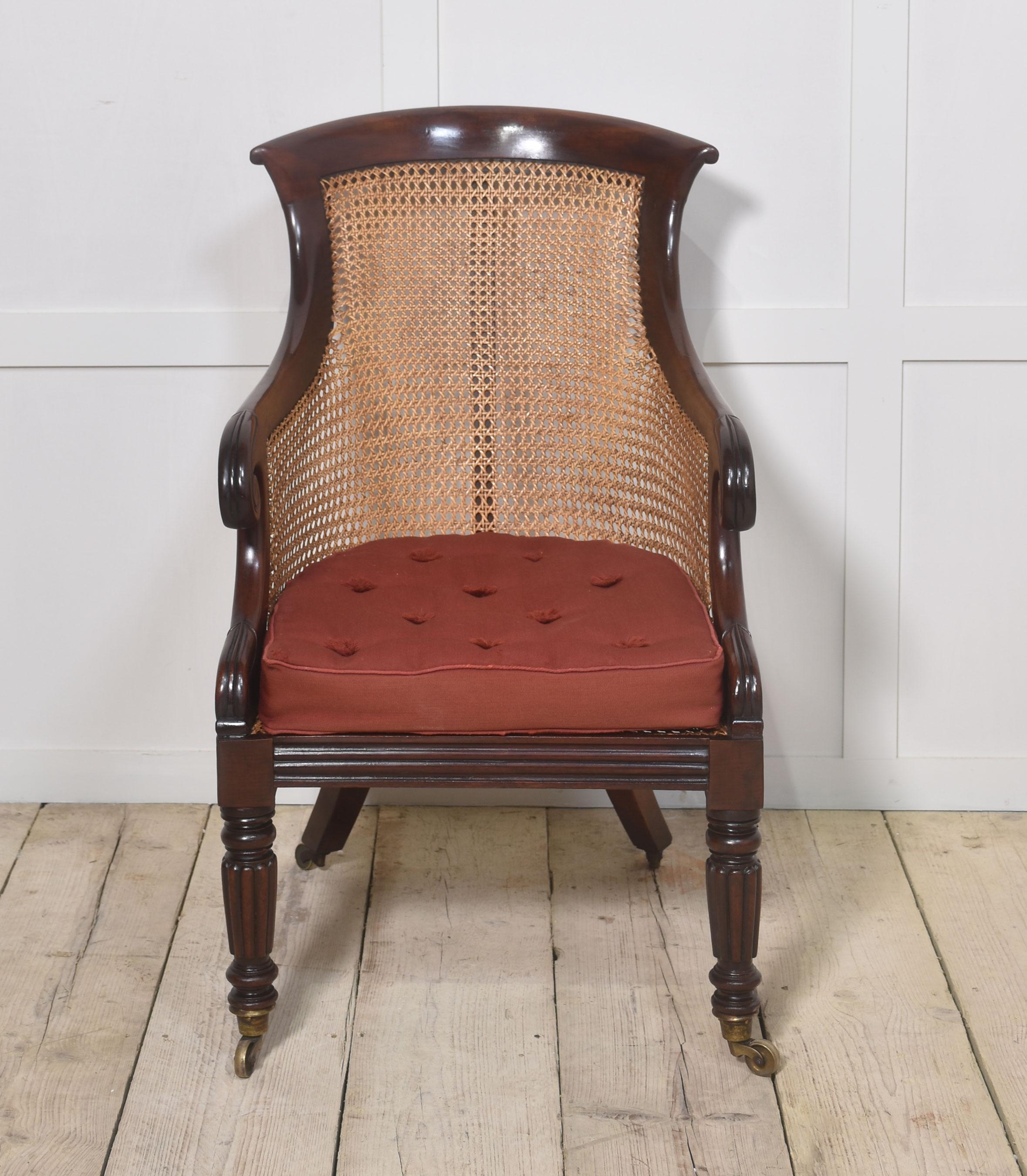 Poltrona Bergere in mogano Regency in vendita 2