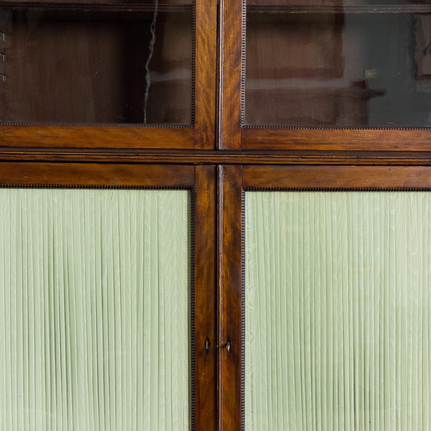 Regency Mahogany Bookcase 7