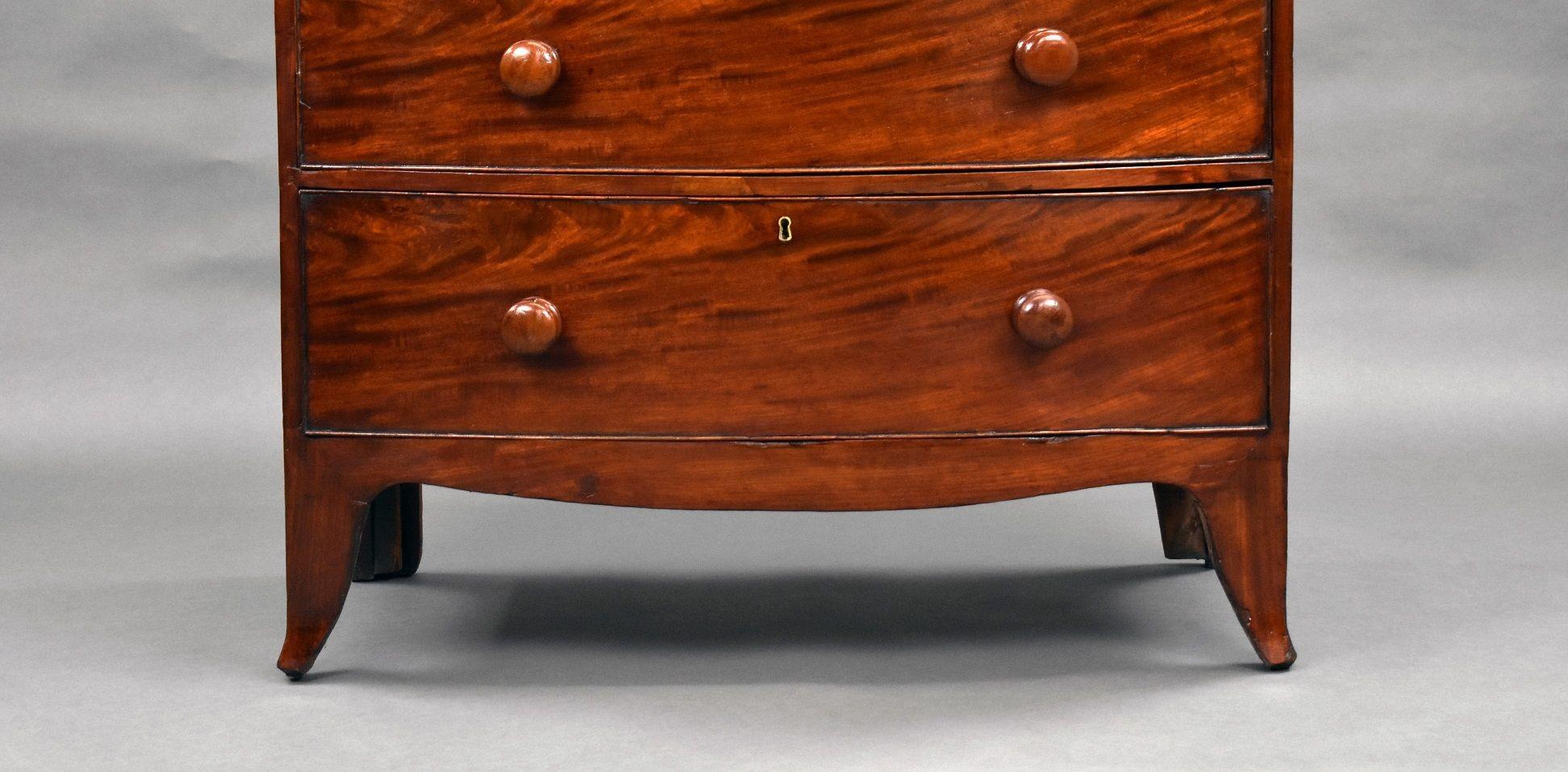 19th Century Regency Mahogany Bow Front Chest of Drawers For Sale