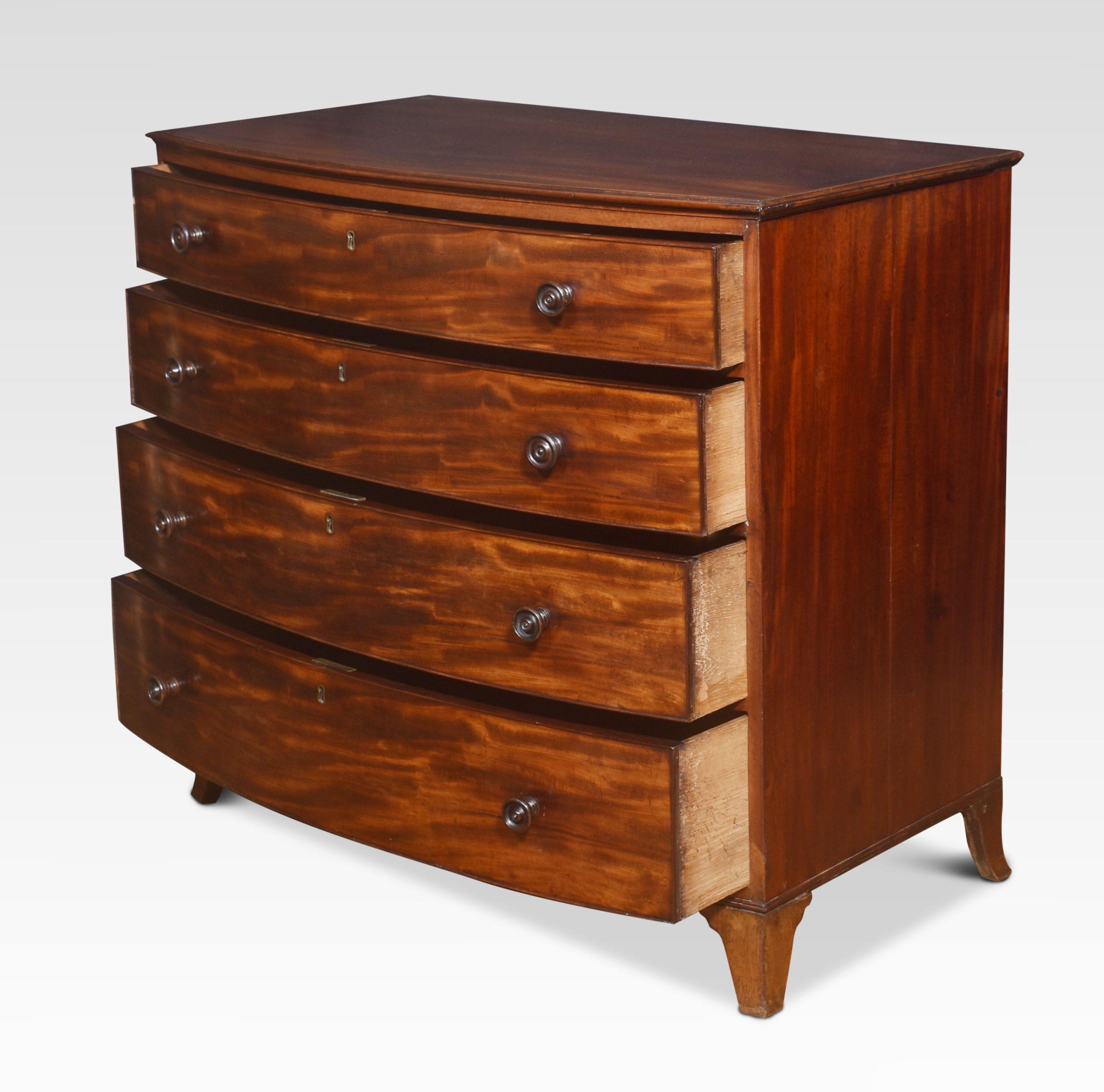 19th Century Regency mahogany bow front chest of drawers For Sale