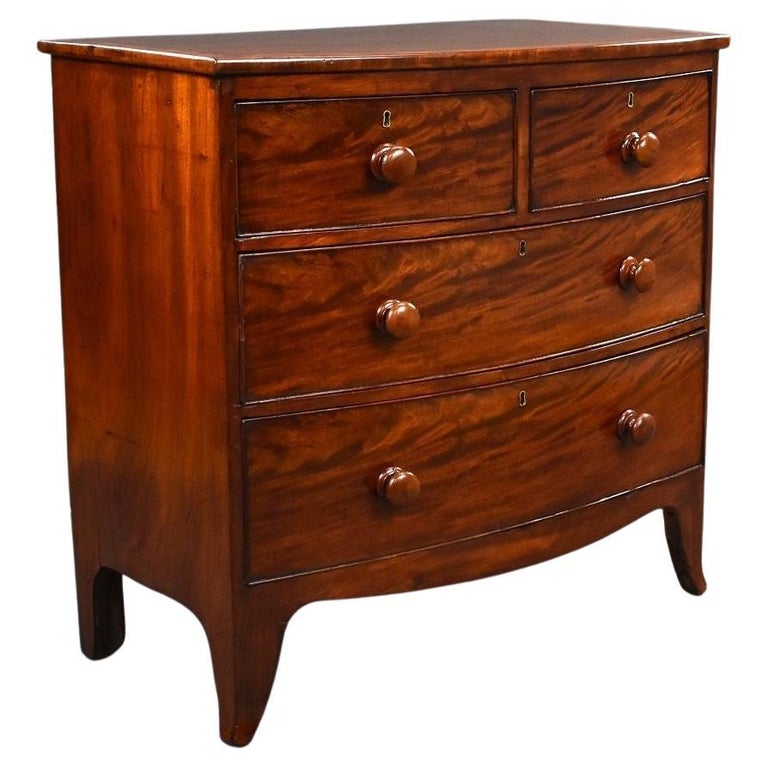 Regency Mahogany Bow Front Chest of Drawers For Sale at 1stDibs