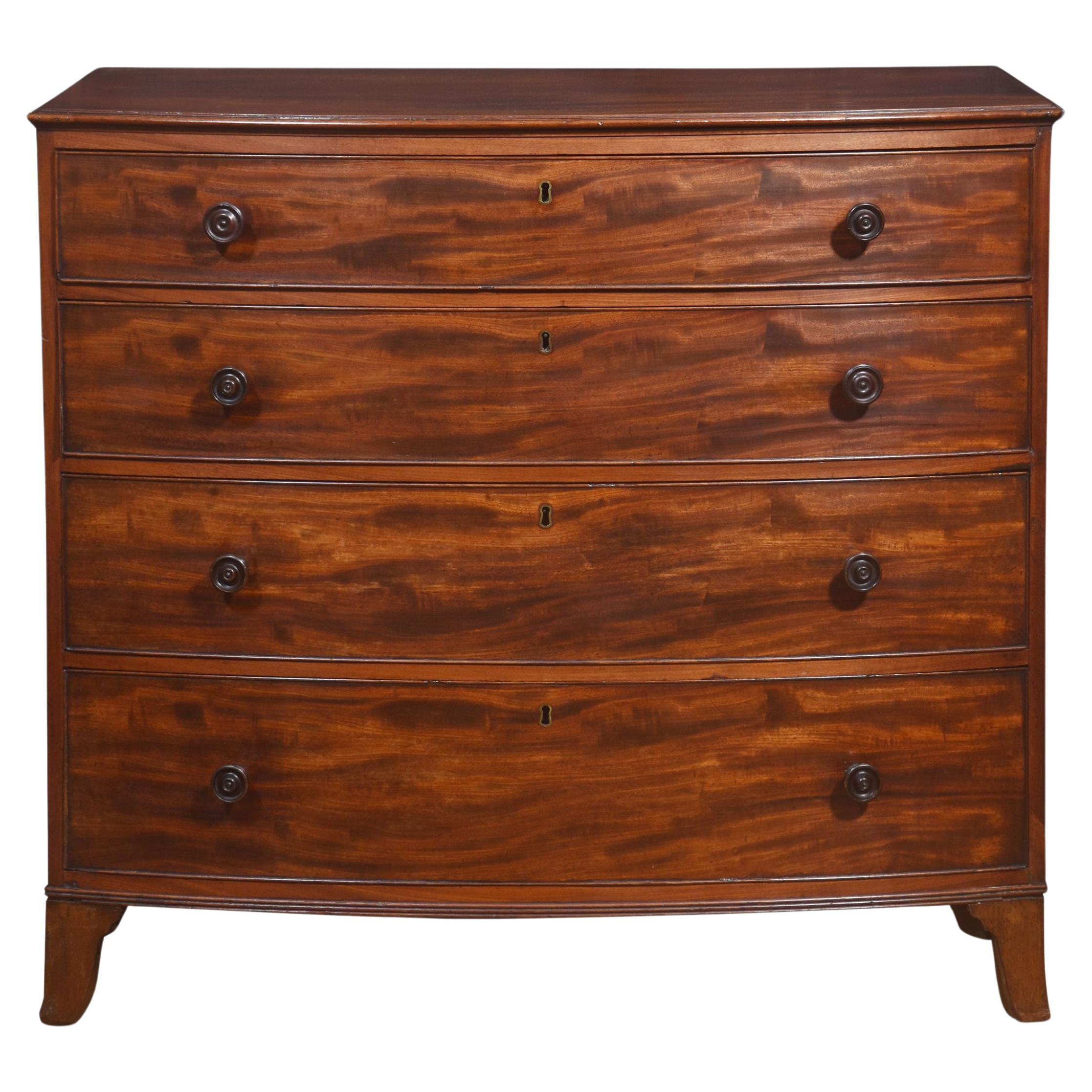 Regency mahogany bow front chest of drawers For Sale