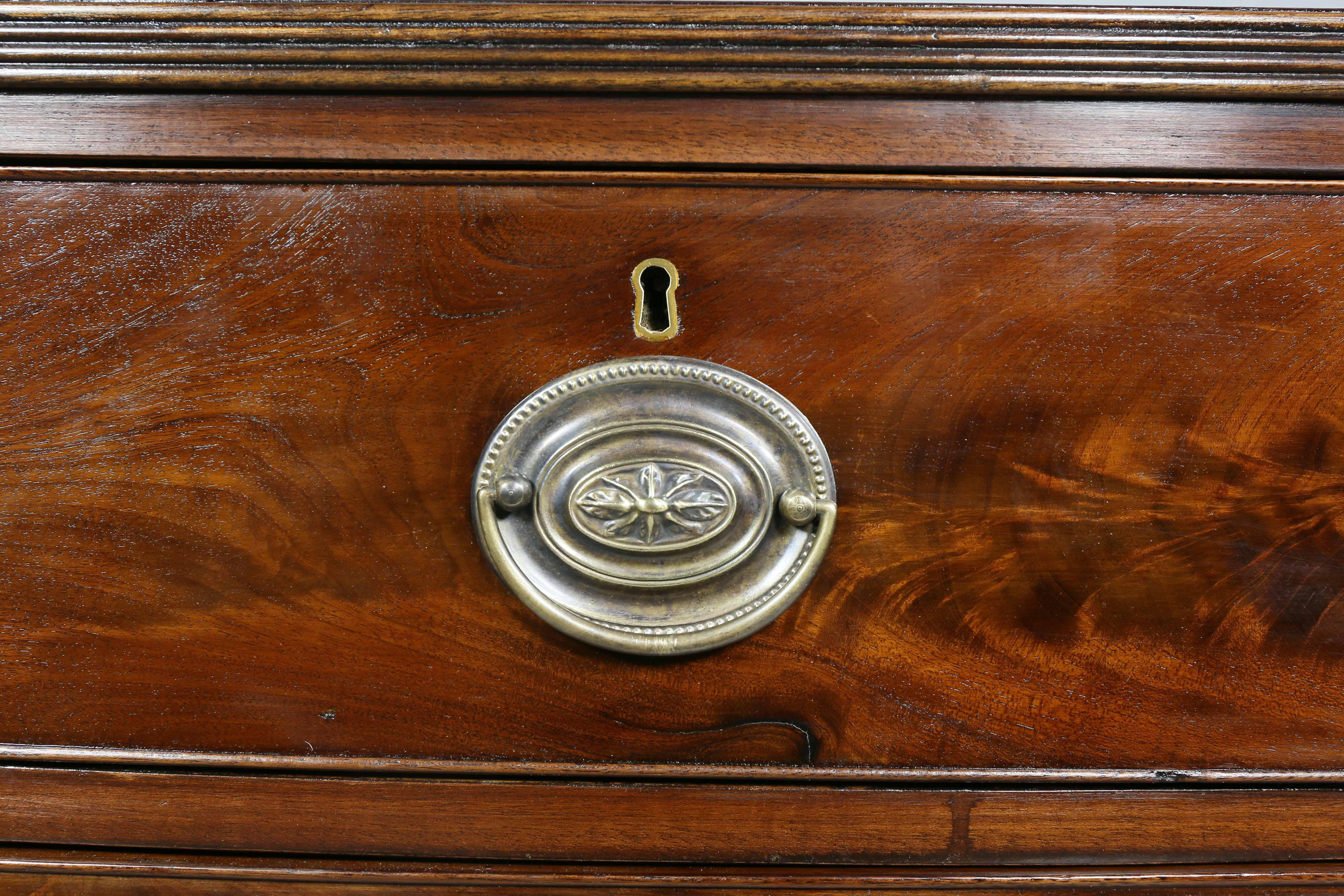 Regency Mahogany Bowfront Chest In Good Condition In Essex, MA