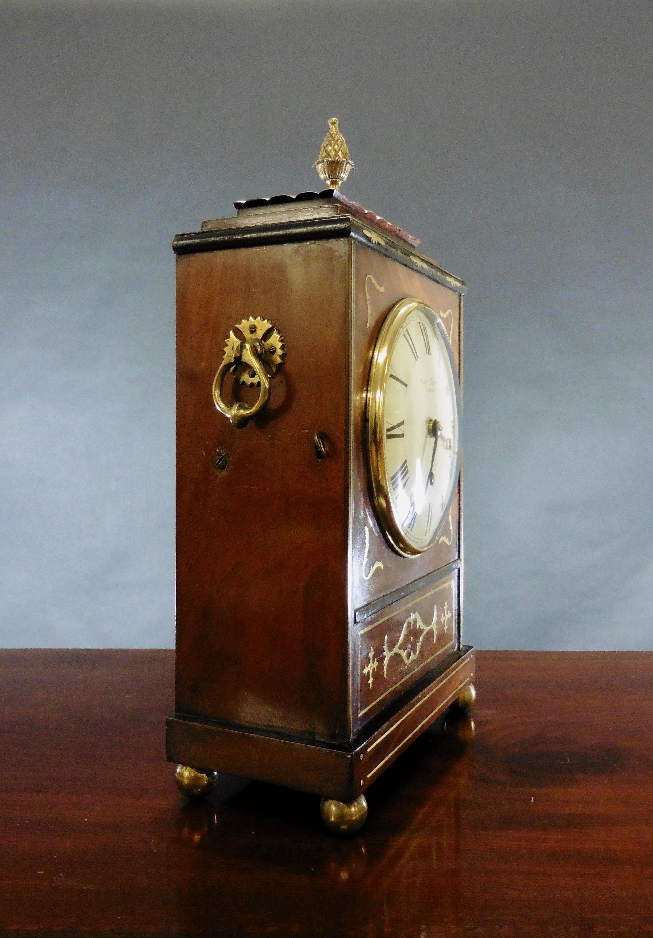 Horloge à chevalet en acajou de style Régence de George Grove, Londres en vente 1