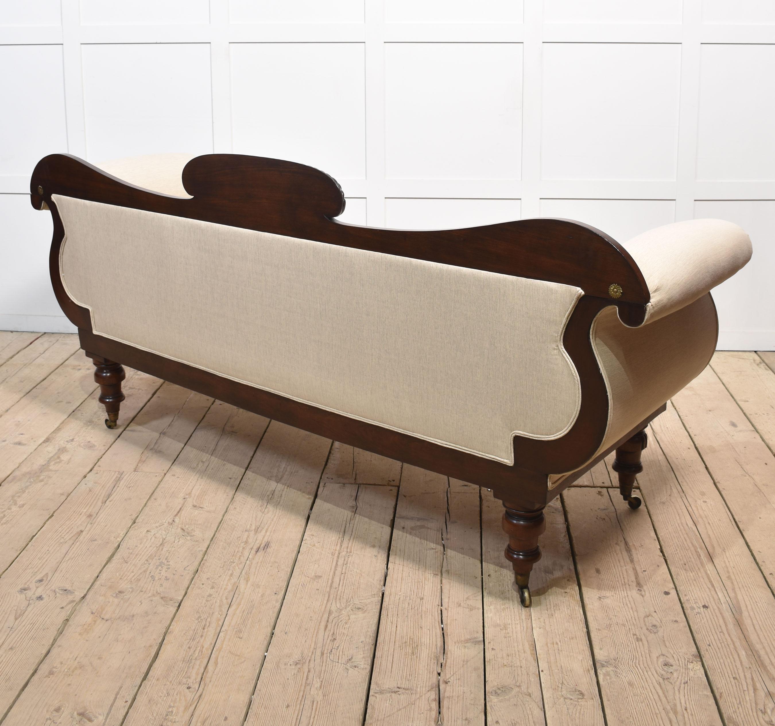 Regency mahogany brass inlaid settee For Sale 8