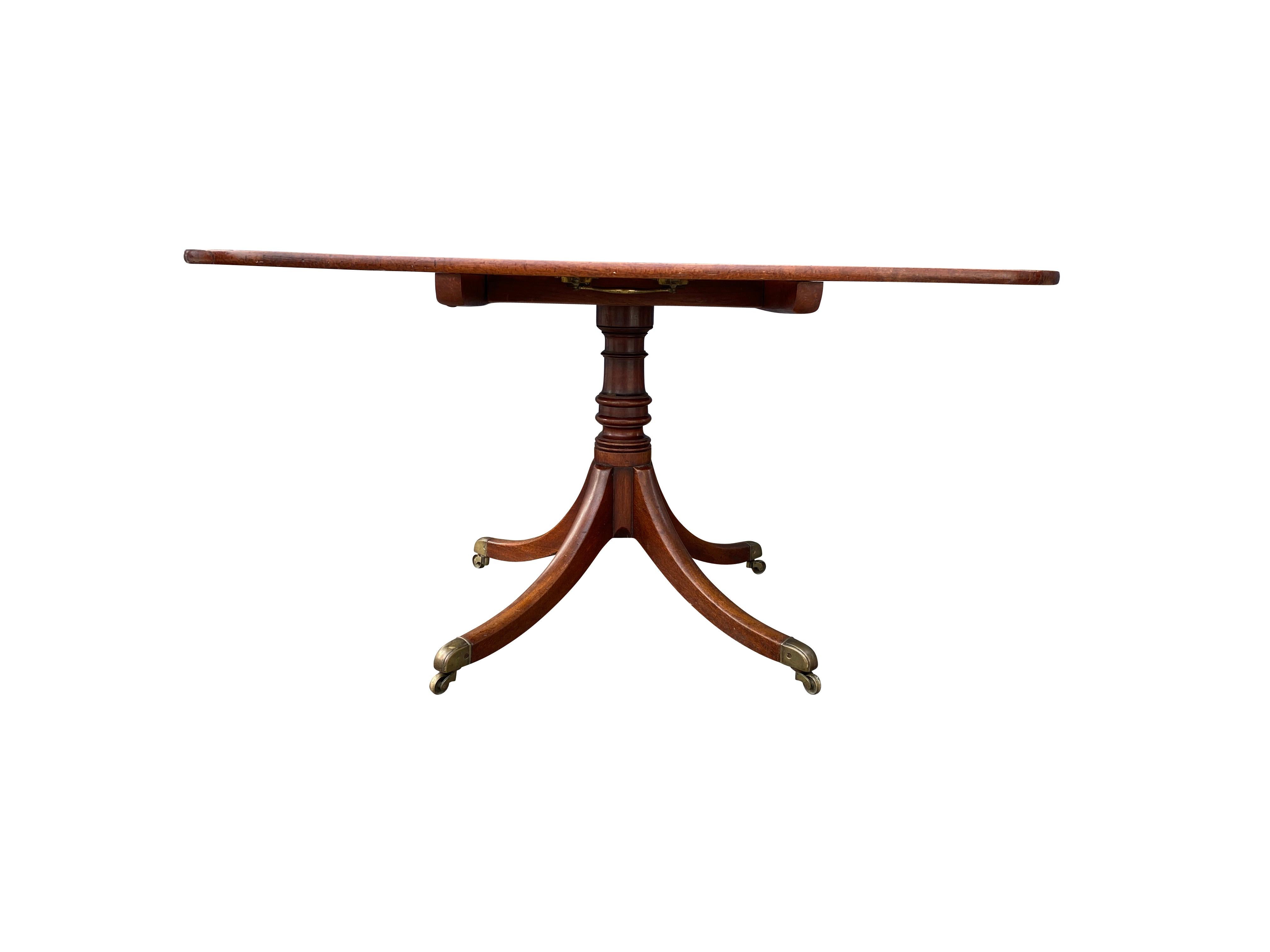 Early 19th Century Regency Mahogany Breakfast Table