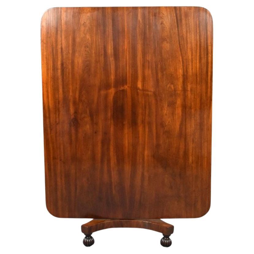 Regency Mahogany Breakfast Table en venta