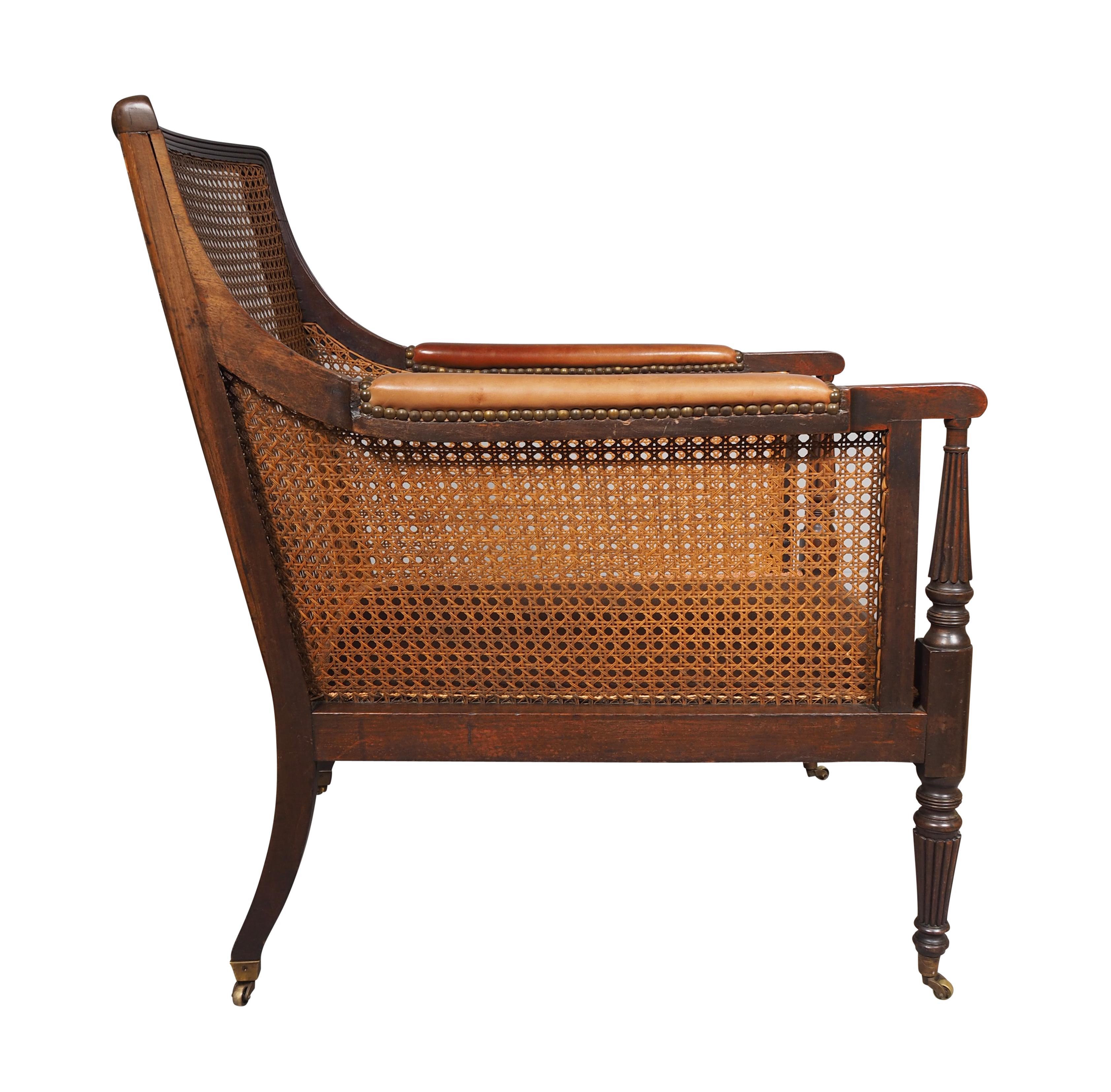 Anglais Regency Acajou canné Bergere en vente