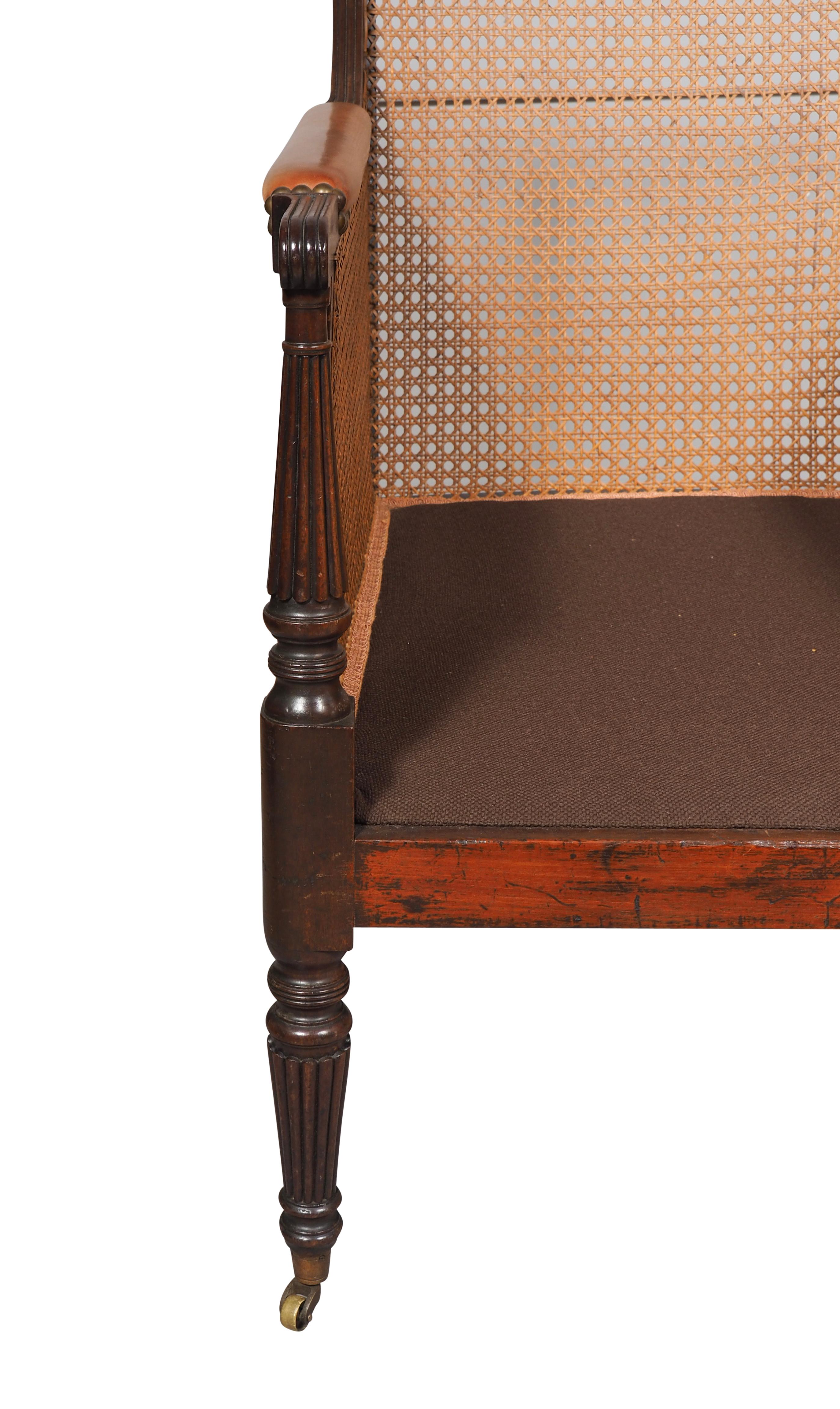 Regency Acajou canné Bergere en vente 1