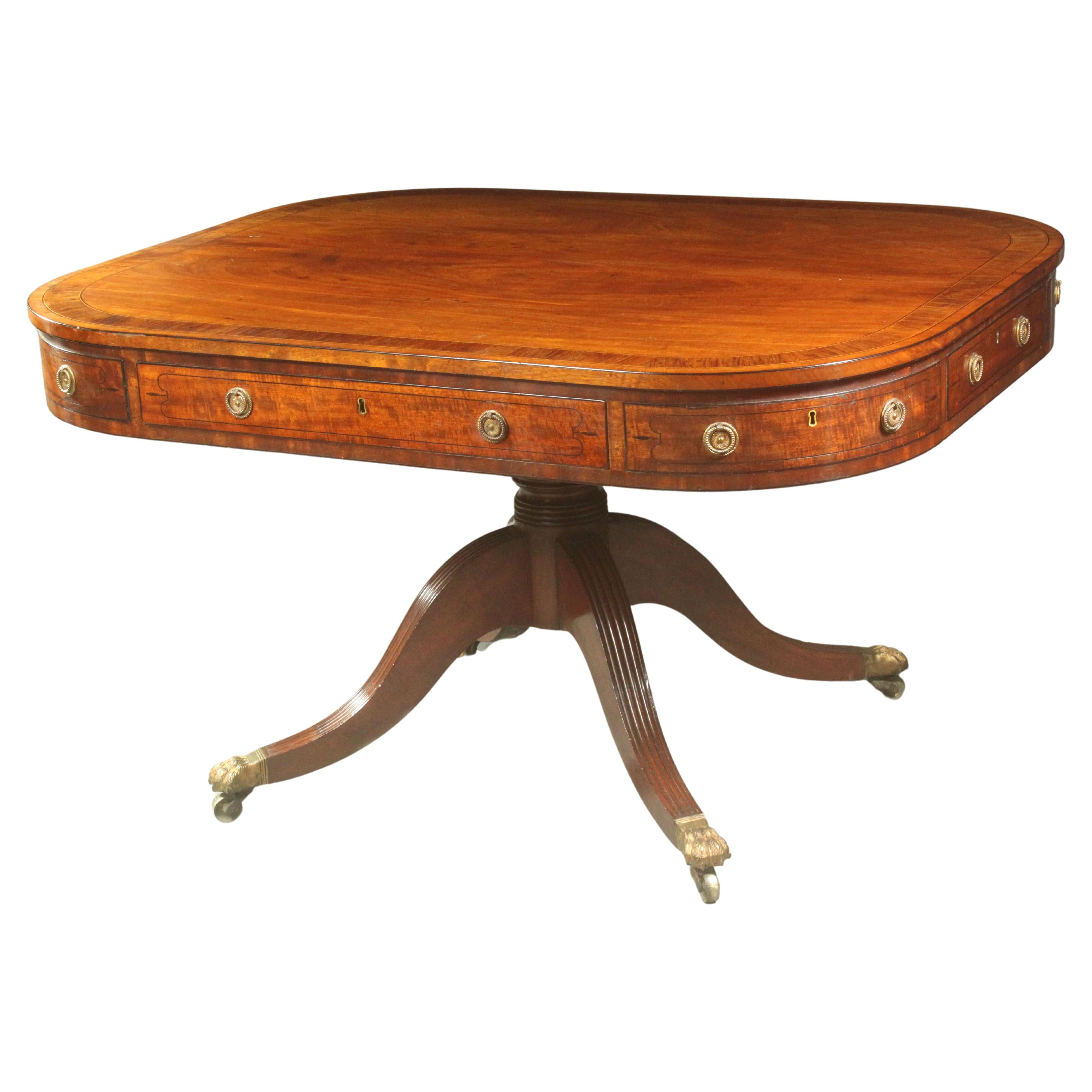 Regency Mahogany Centre Table in the manner of Gillows of Lancaster For Sale