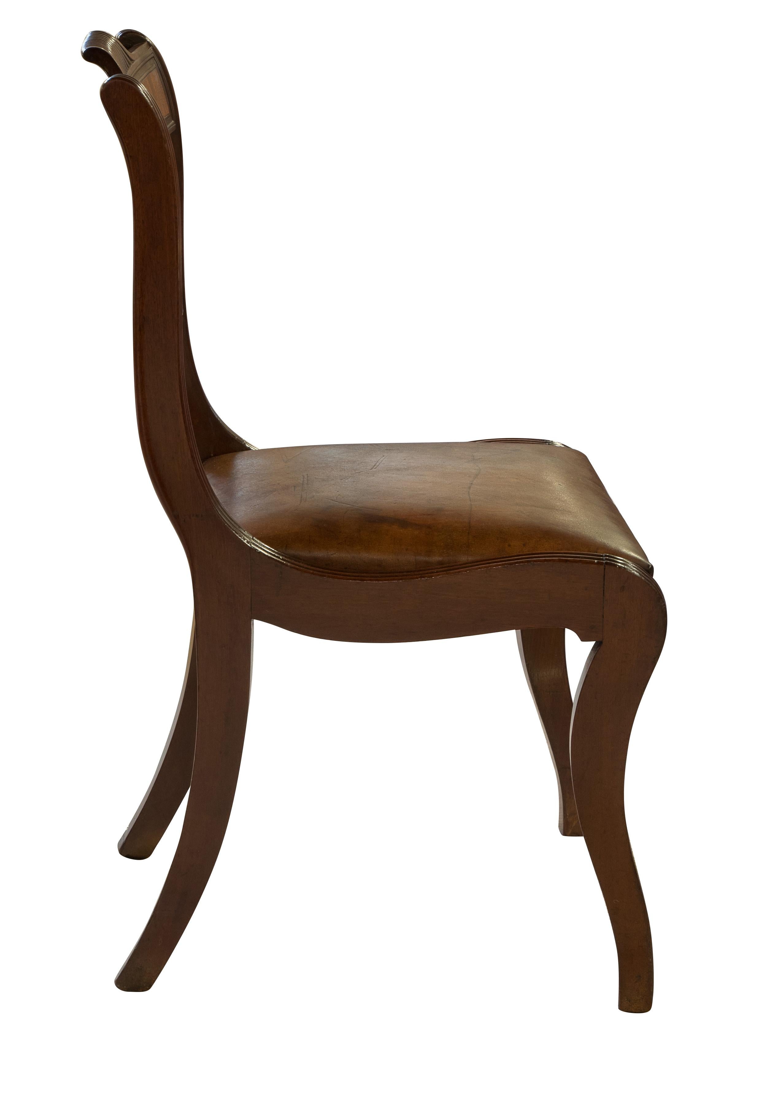 Regency Mahogany Chair with Leather Upholstered Seat, circa 1830 In Good Condition For Sale In Salisbury, GB