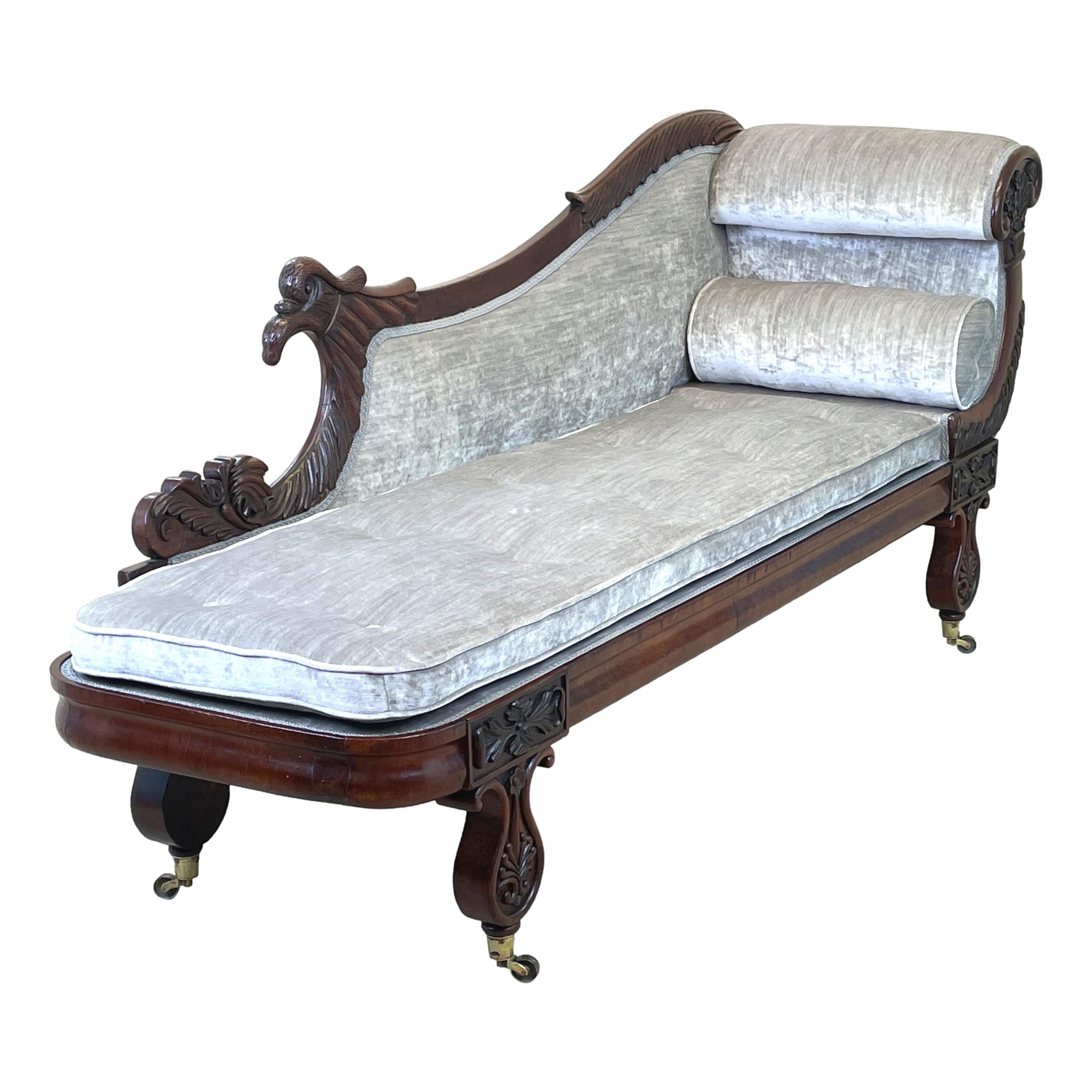 Mogano Chaise longue Regency in mogano in vendita