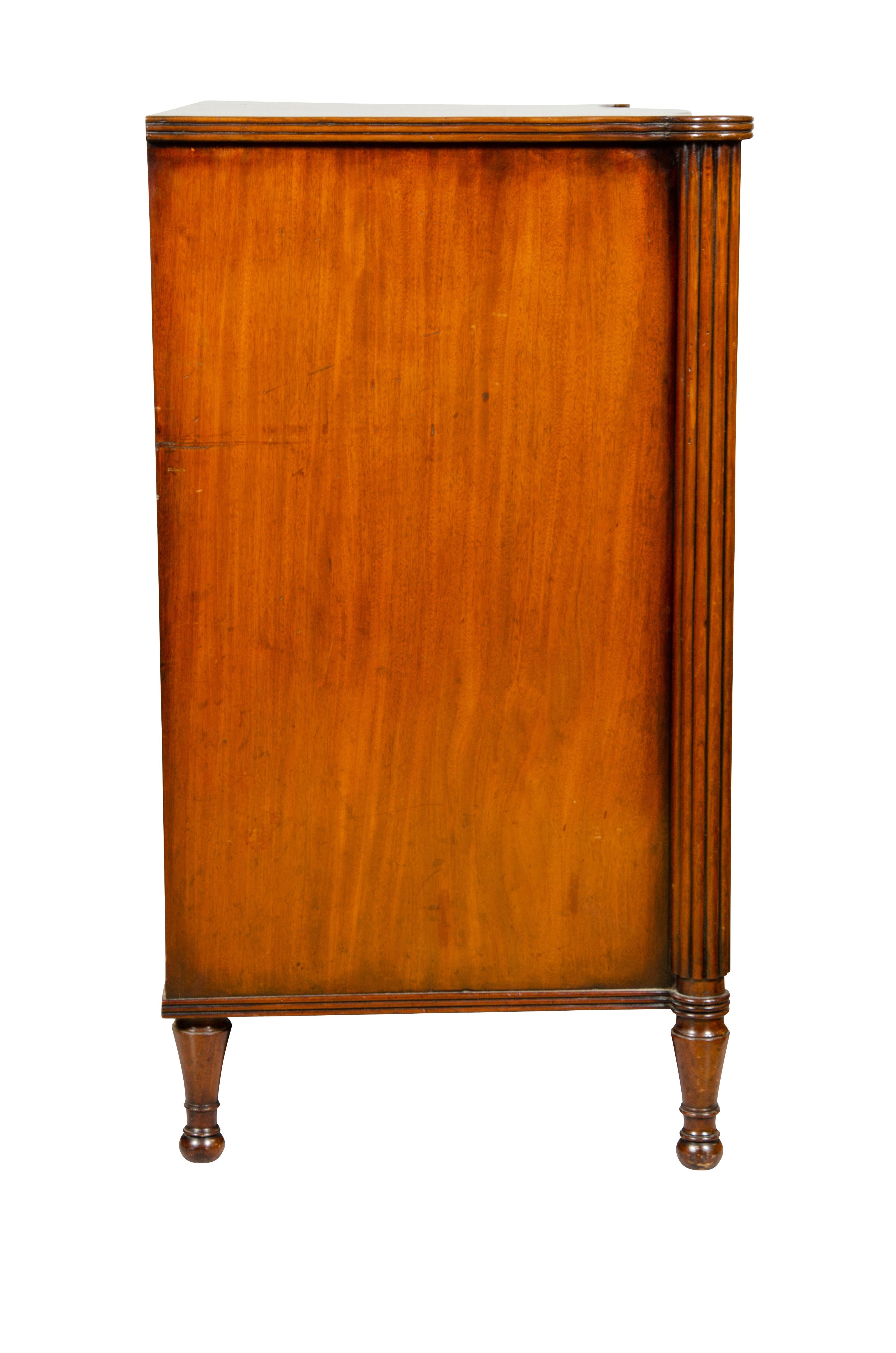 Regency Mahogany Chest Of Drawers For Sale 4