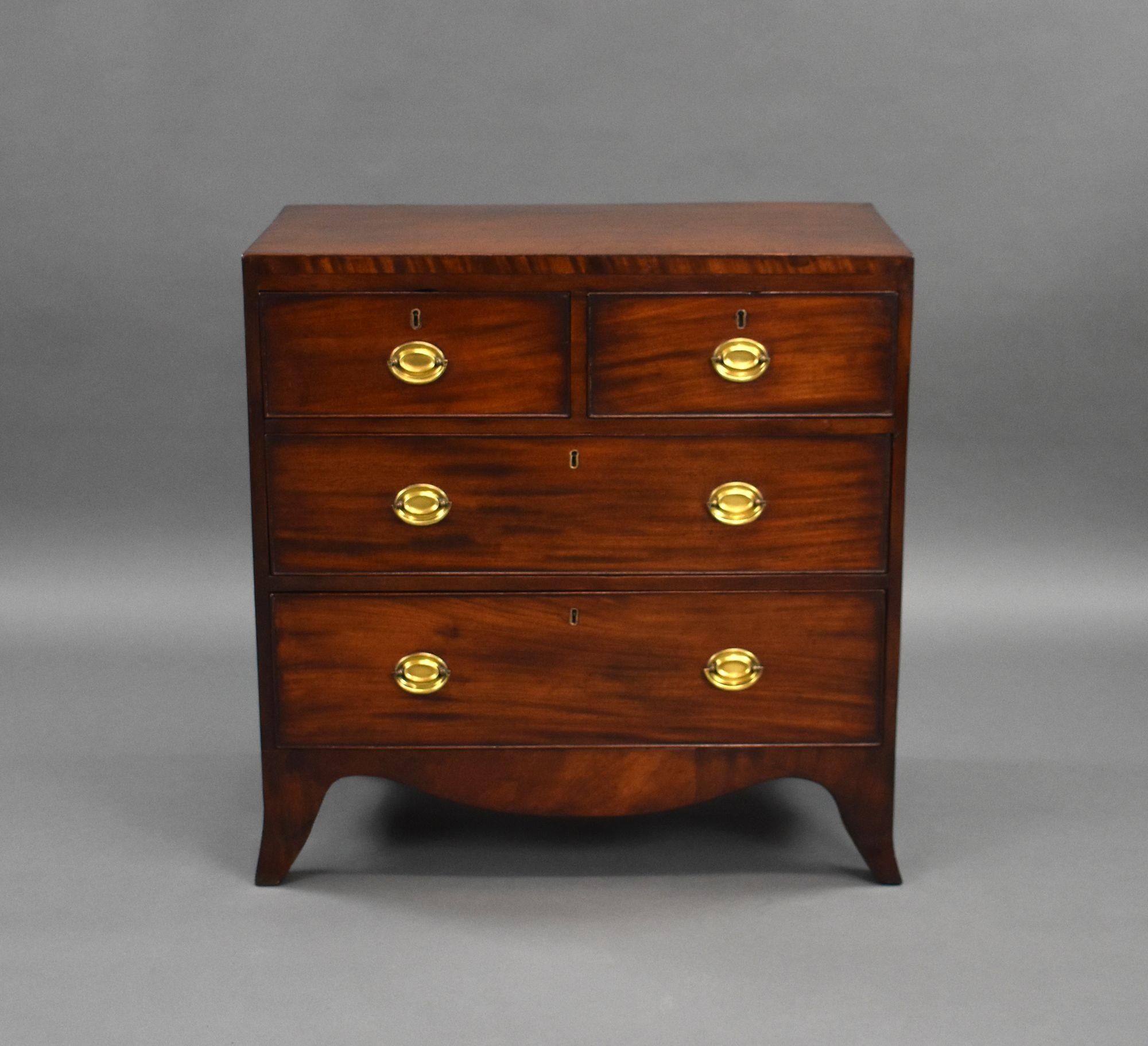 For sale is a good quality Regency mahogany chest of drawers, of small proportions, the chest has an arrangement of four drawers, two short over two long, each with brass handles. The chest stands on elegant splayed feet and is in very good