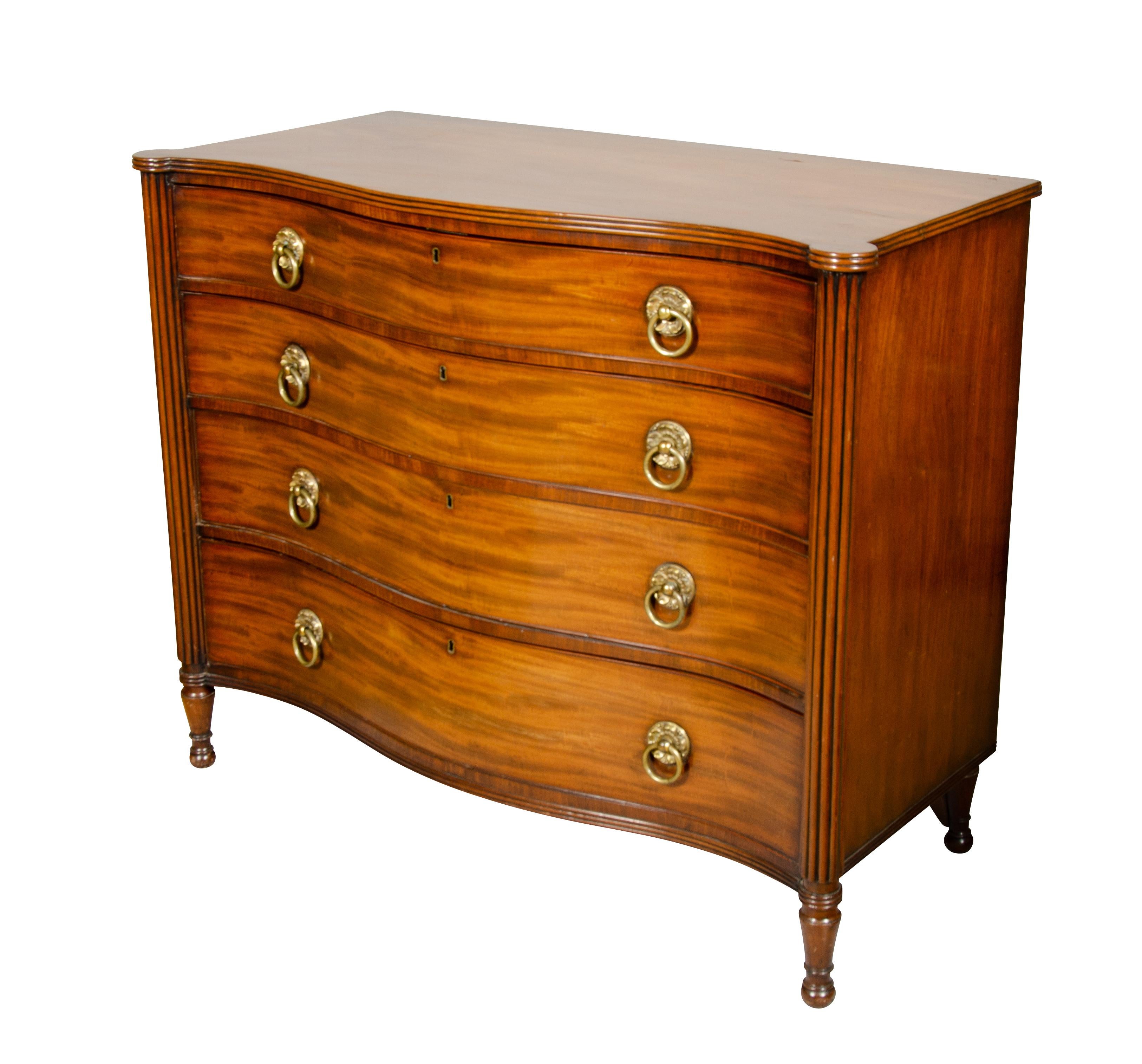 Regency Mahogany Chest Of Drawers In Good Condition For Sale In Essex, MA