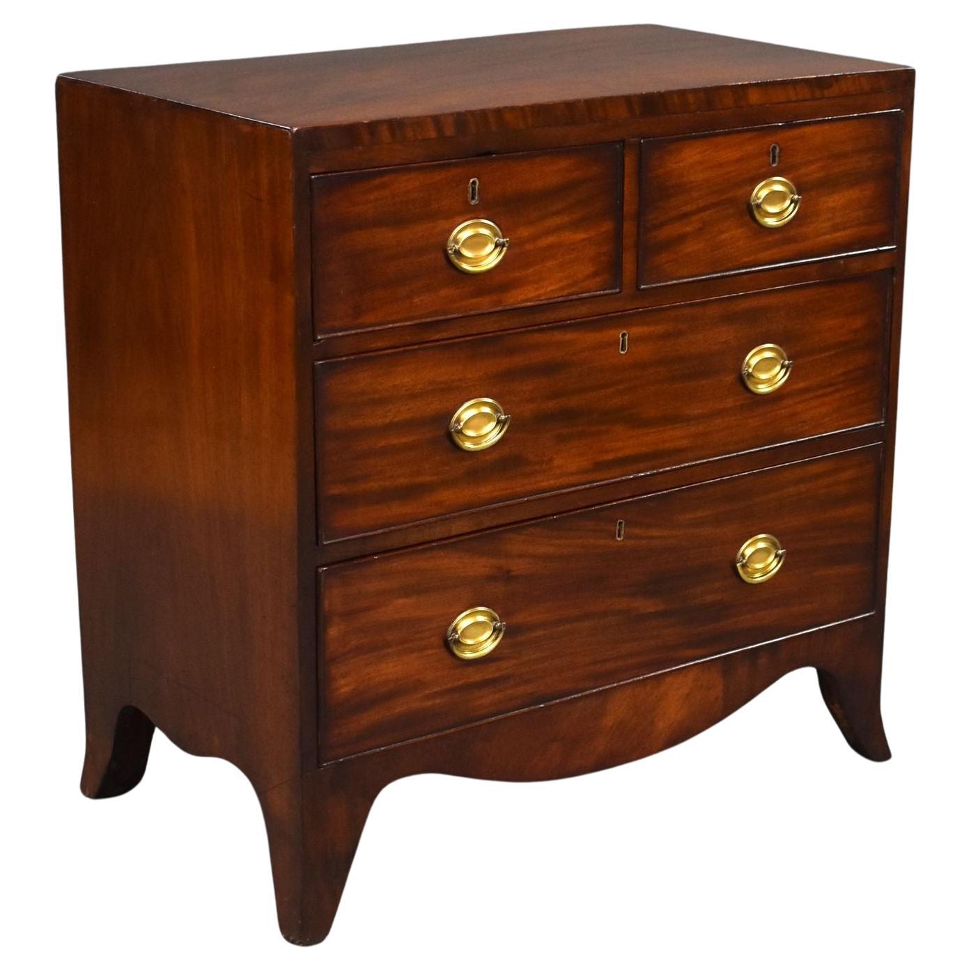 Regency Mahogany Chest of Drawers For Sale