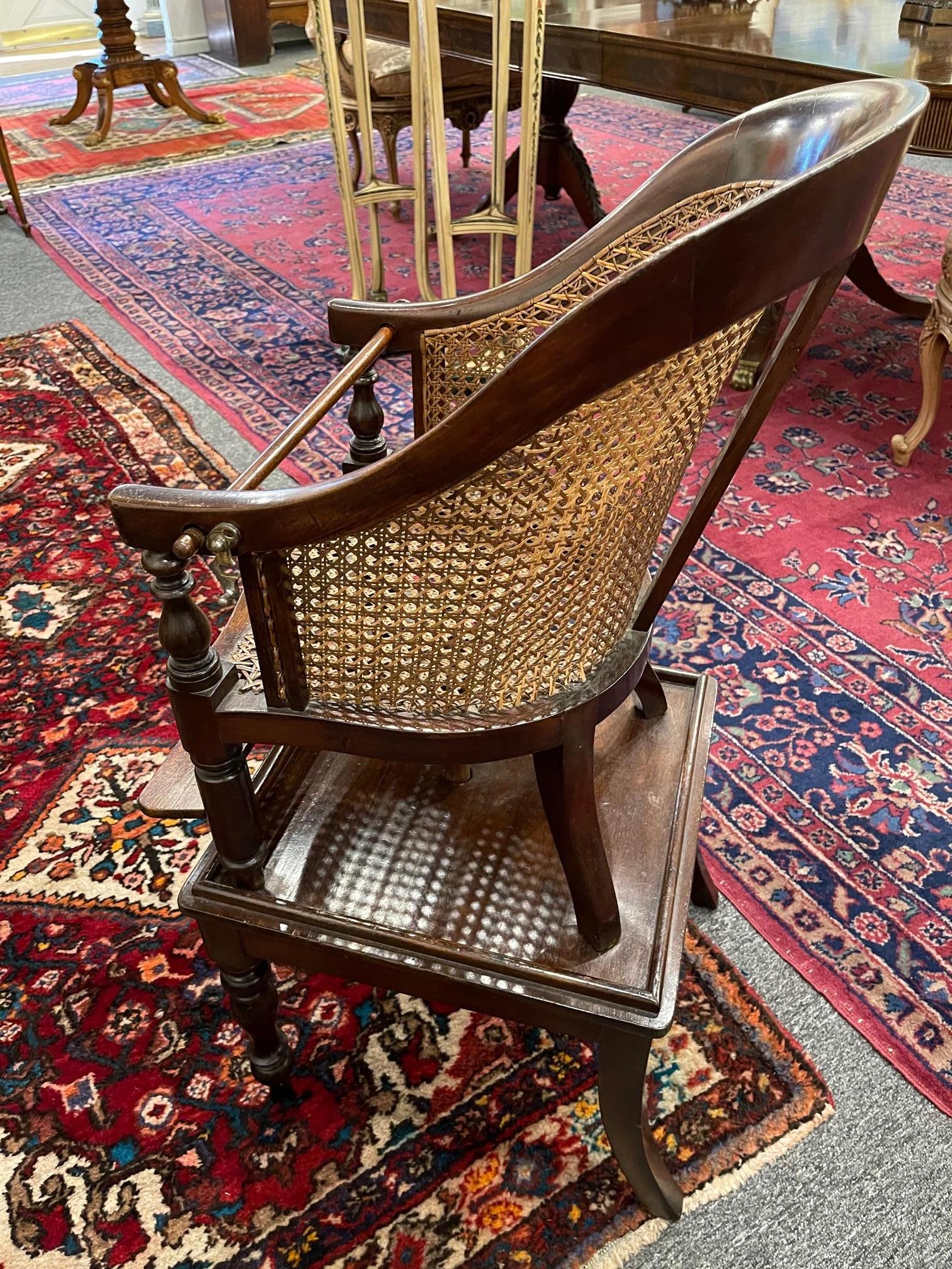 Regency Mahogany Child's Chair with an Adjustable Foot Rail, circa 1830 In Good Condition For Sale In Savannah, GA