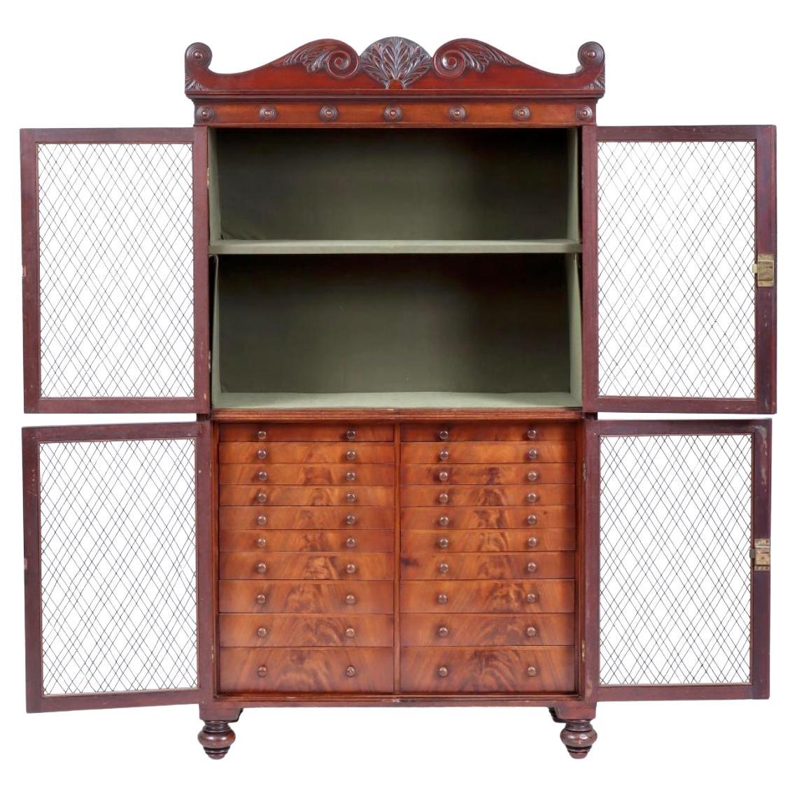 Regency Mahogany Collector's Display Cabinet In Good Condition For Sale In Bradenton, FL