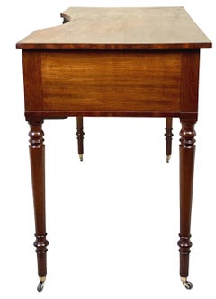 Regency Mahogany Concave Front Dressing Table