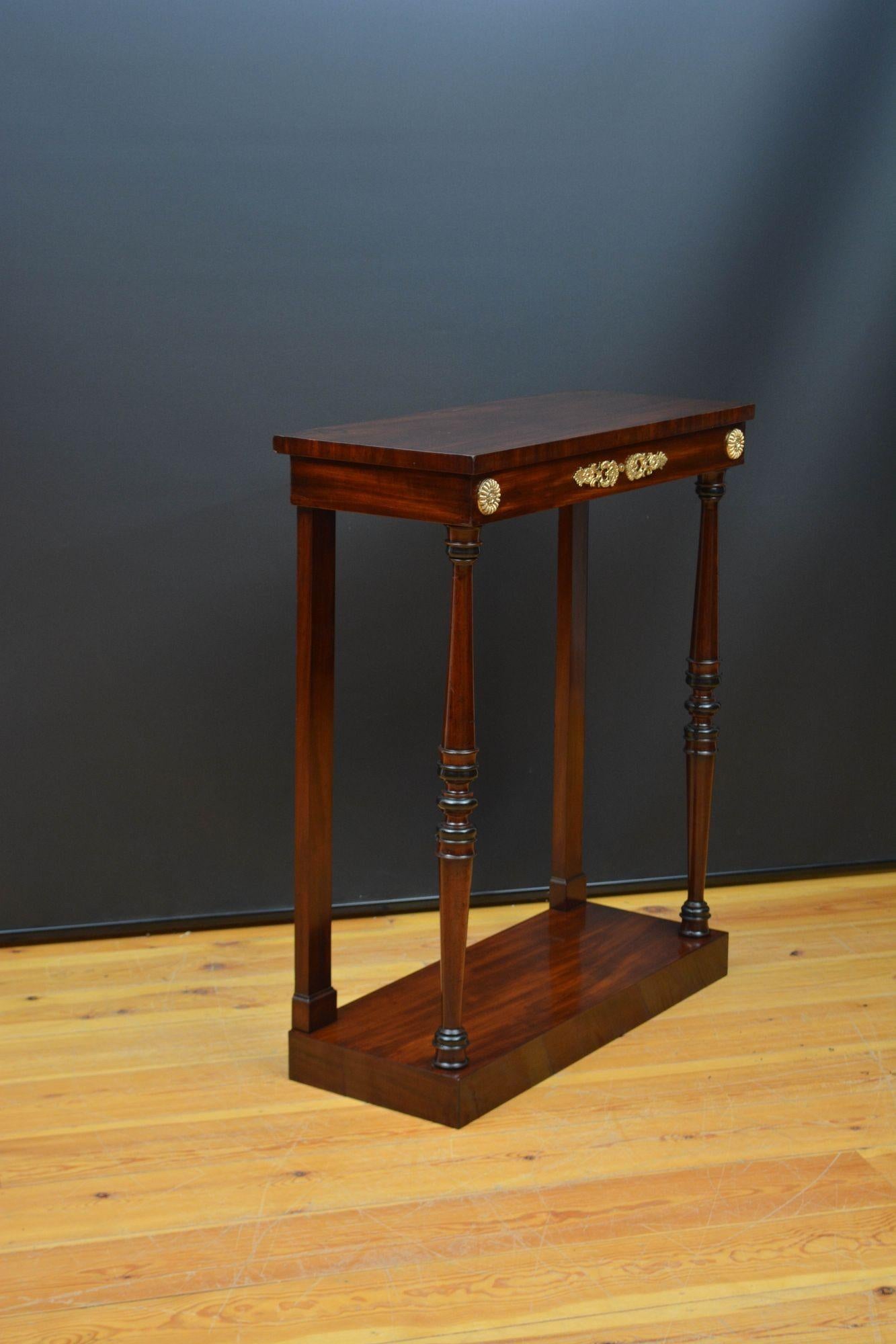 Regency Mahogany Console Tale Hall Table In Good Condition For Sale In Whaley Bridge, GB