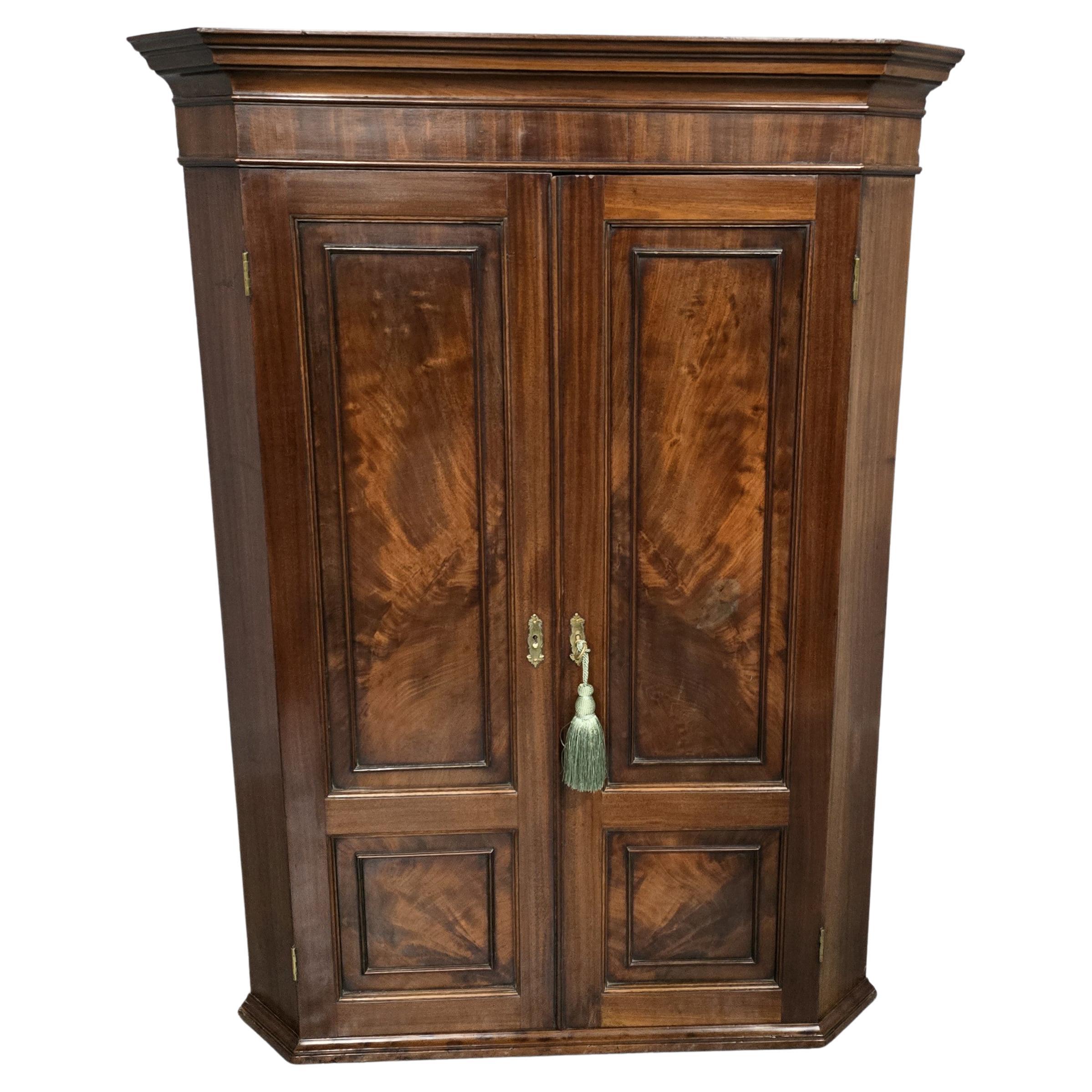 Credenza angolare in mogano Regency