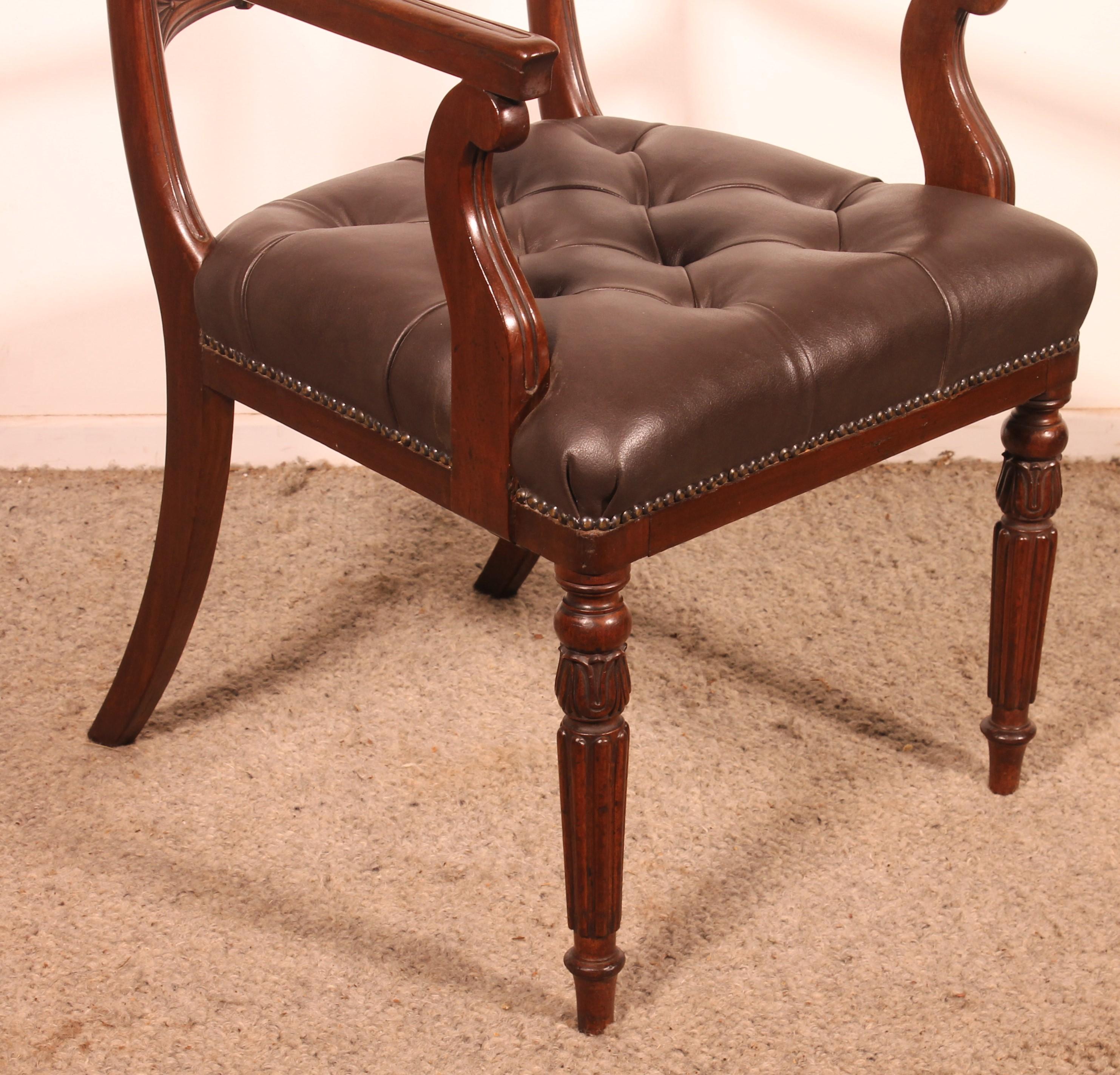 Regency-Schreibtischstuhl / Sessel aus Mahagoni im Regency-Stil, um 1810 (Britisch) im Angebot