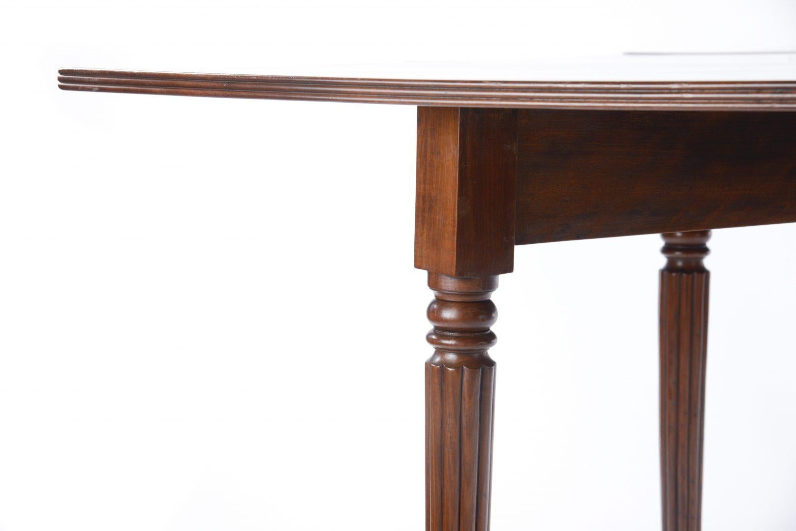 British Regency Mahogany Drop Leaf Dining Table in the Style of Gillows
