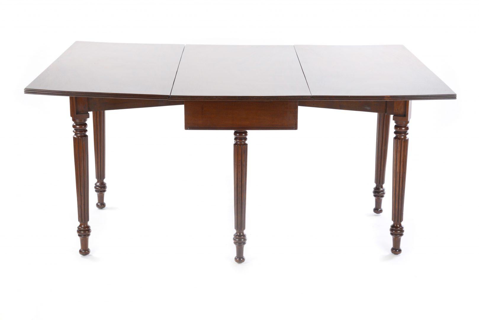 Regency Mahogany Drop Leaf Dining Table in the Style of Gillows 1