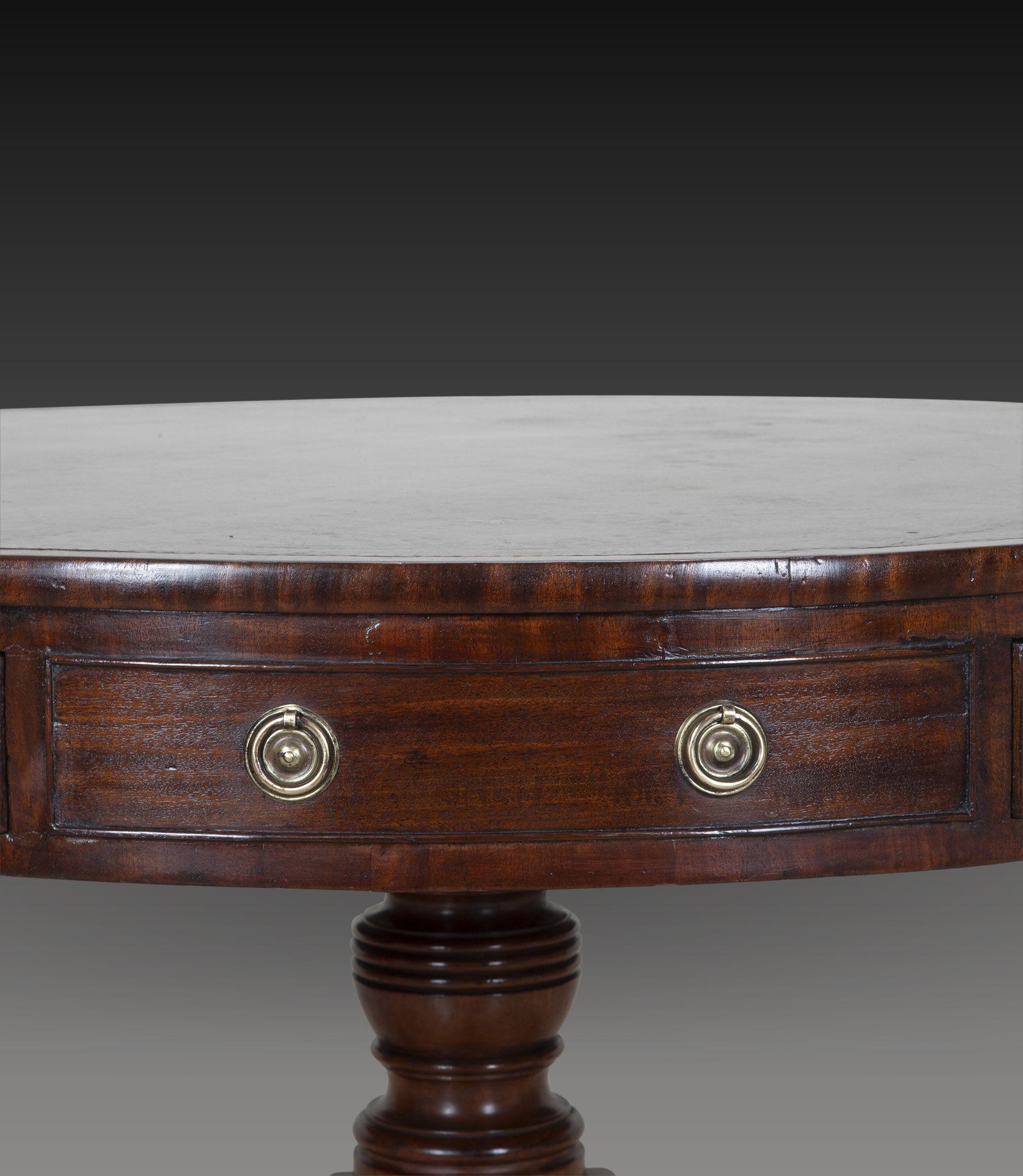 Regency Mahogany Drum Table en vente 6