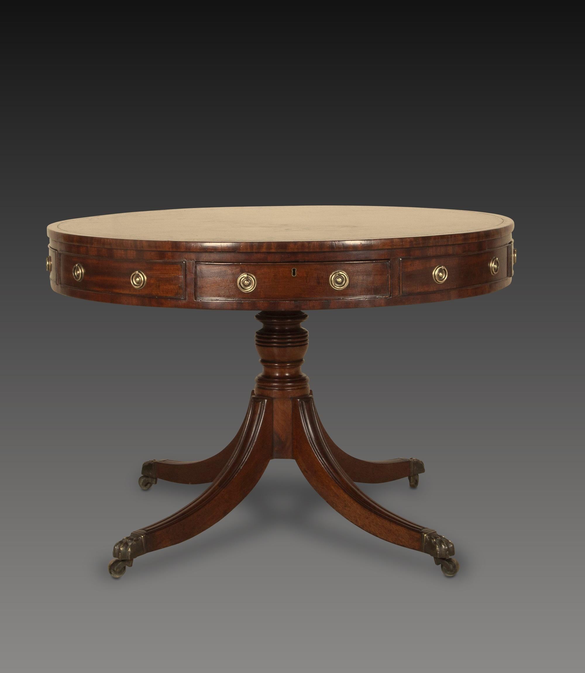 Regency Mahogany Drum Table en vente 8
