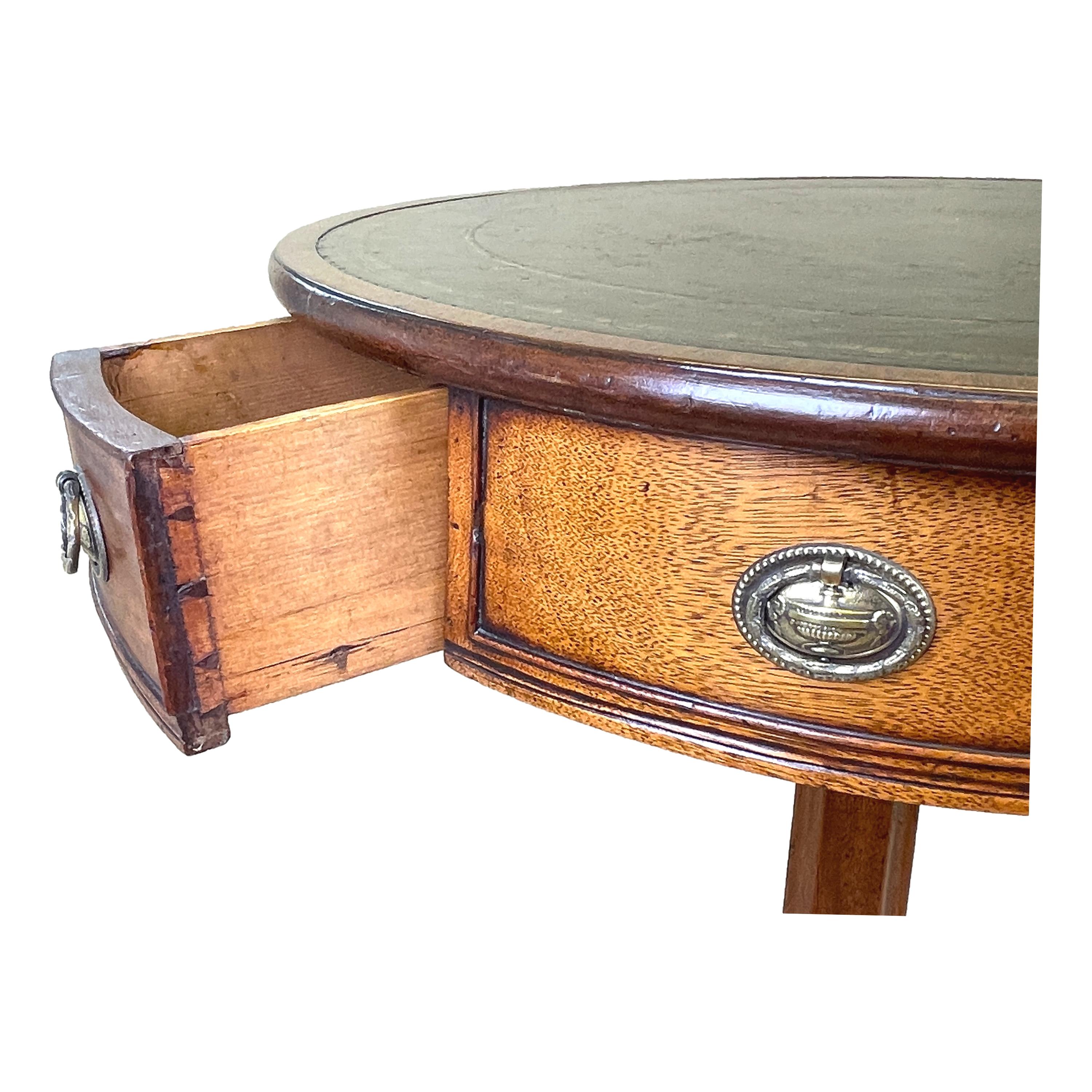 Regency Mahogany Drum Type Lamp Table For Sale 1