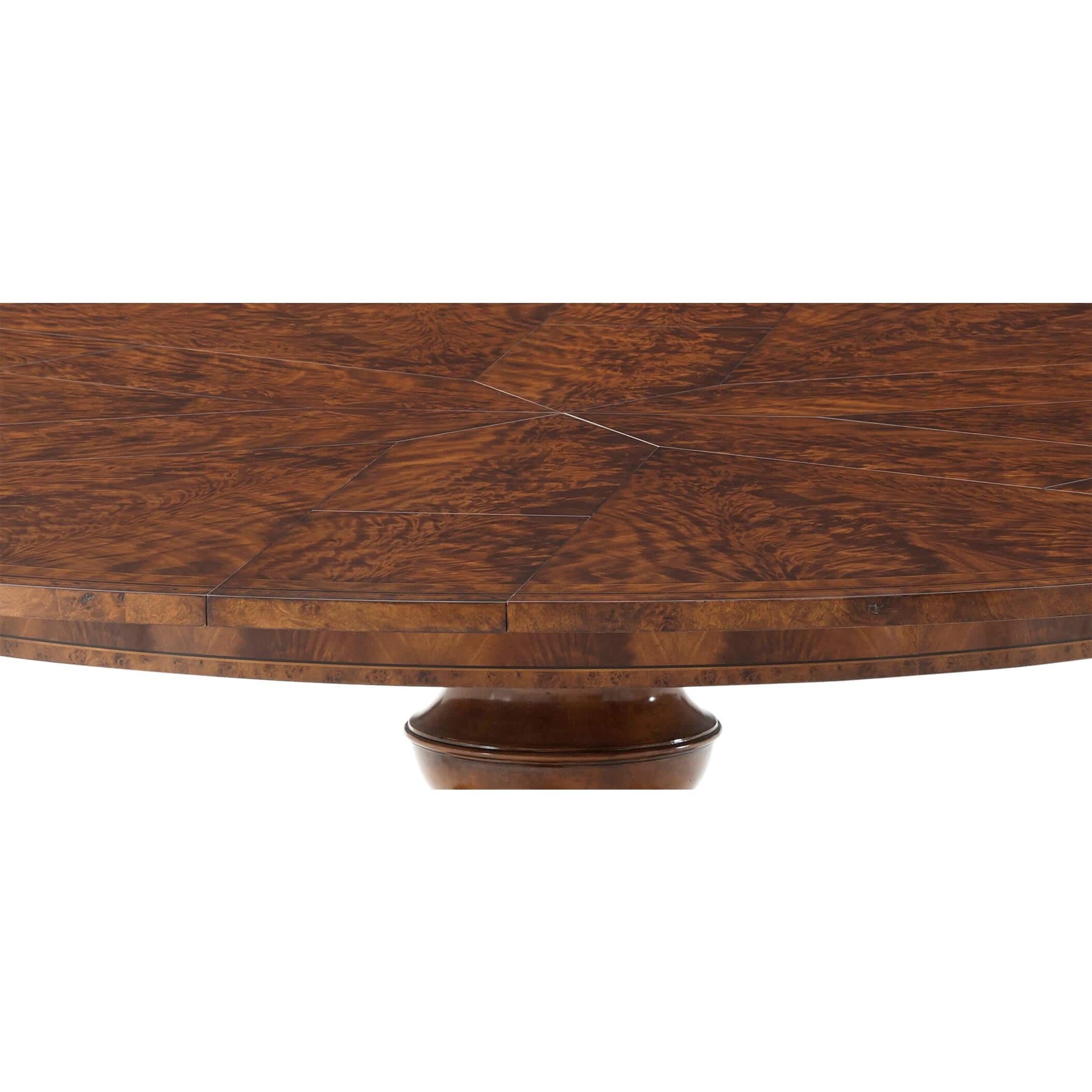 Regency Mahogany Jupe Extension Dining Table In New Condition For Sale In Westwood, NJ