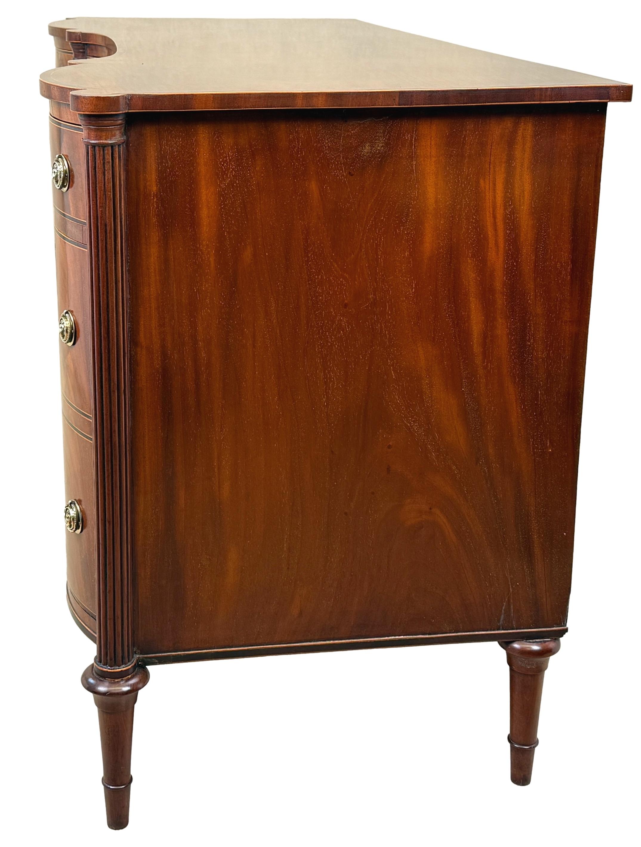 19th Century Regency Mahogany Kneehole Dressing Table For Sale