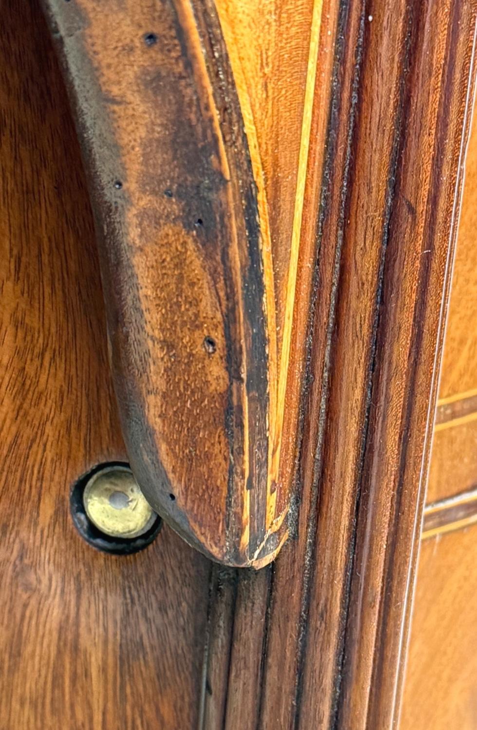 Regency Mahogany Kneehole Dressing Table For Sale 4