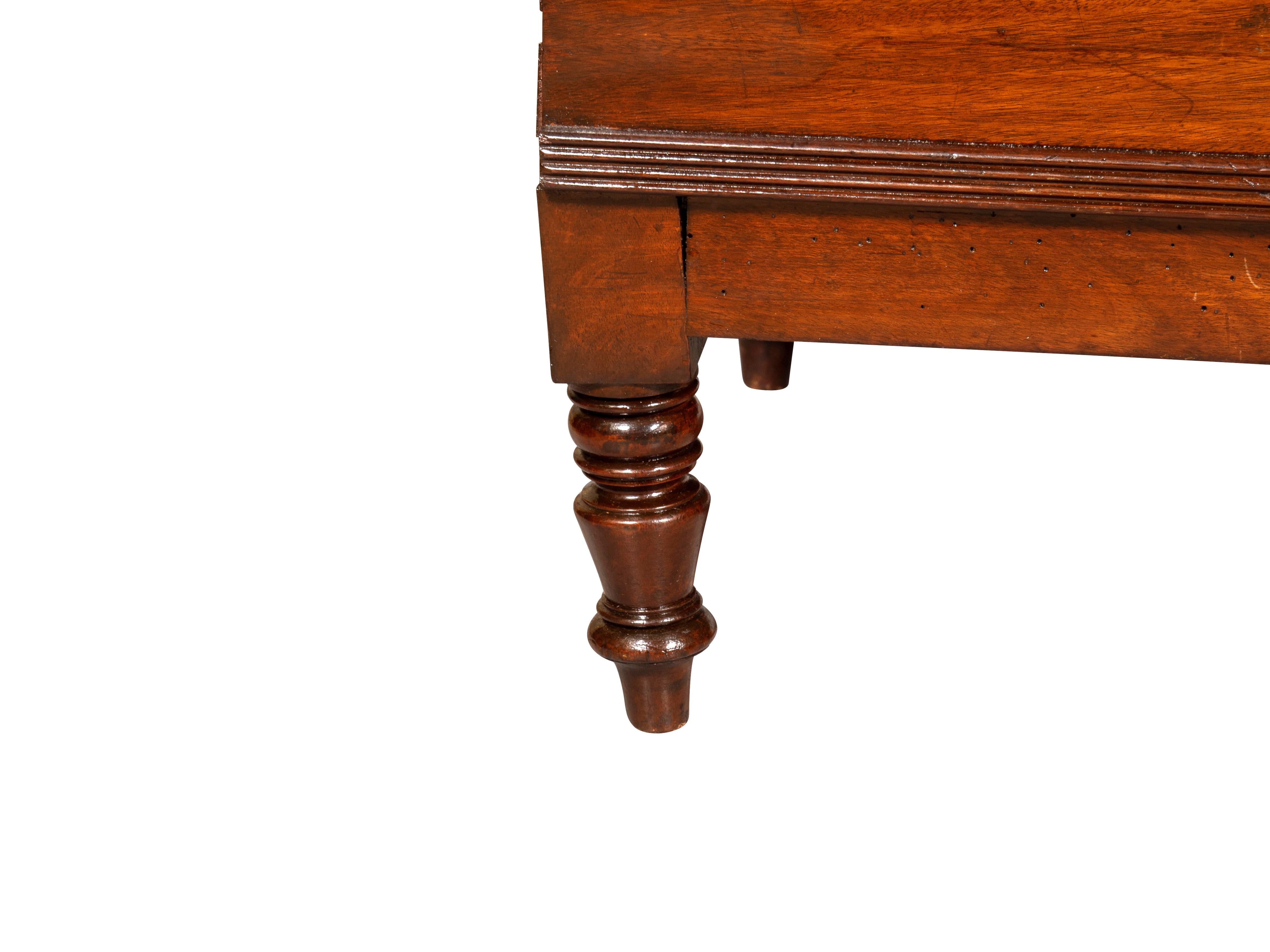 Escalones de caoba de la Biblioteca Regency en venta 3