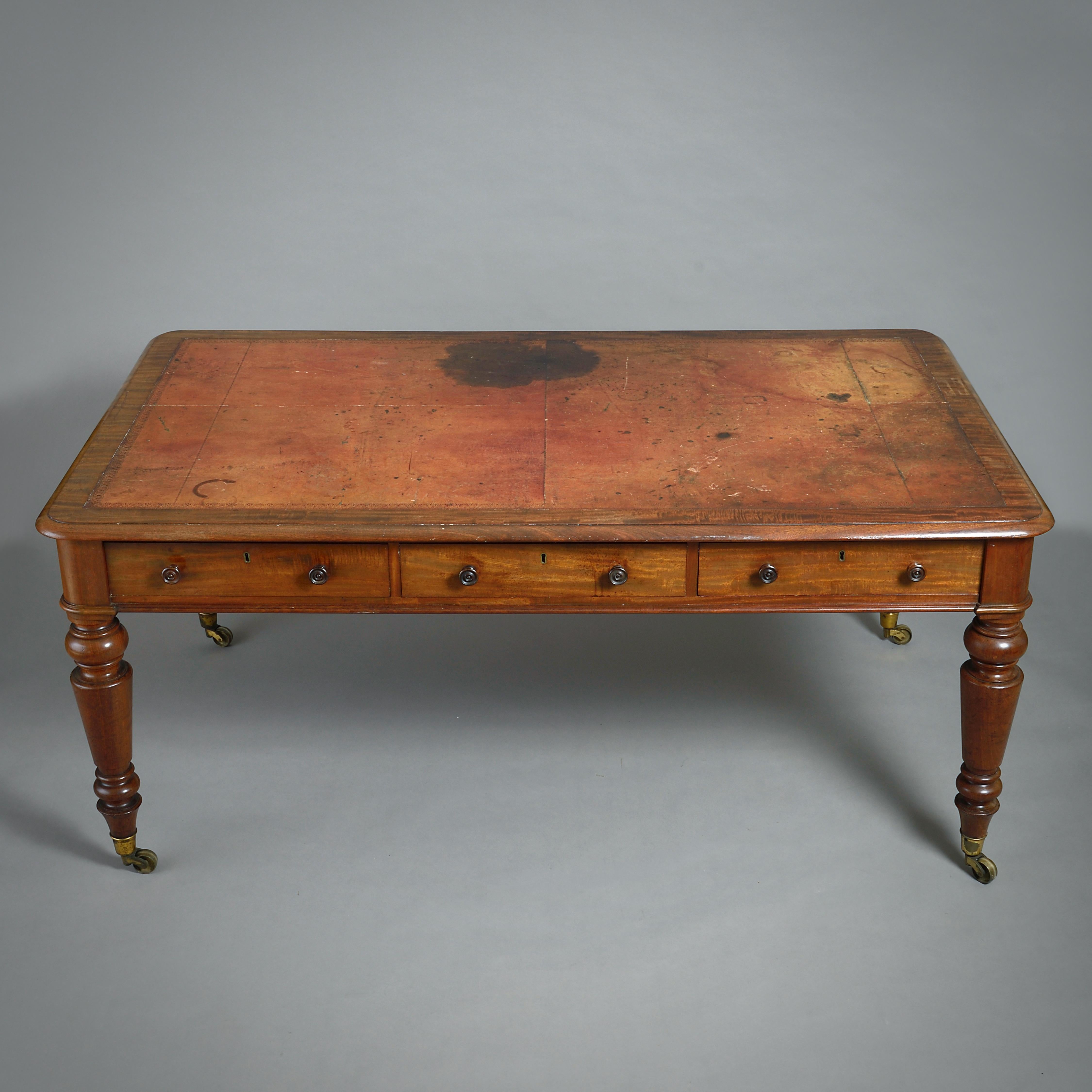 Regency Mahogany Library Table Attributed to Gillows In Good Condition For Sale In London, GB