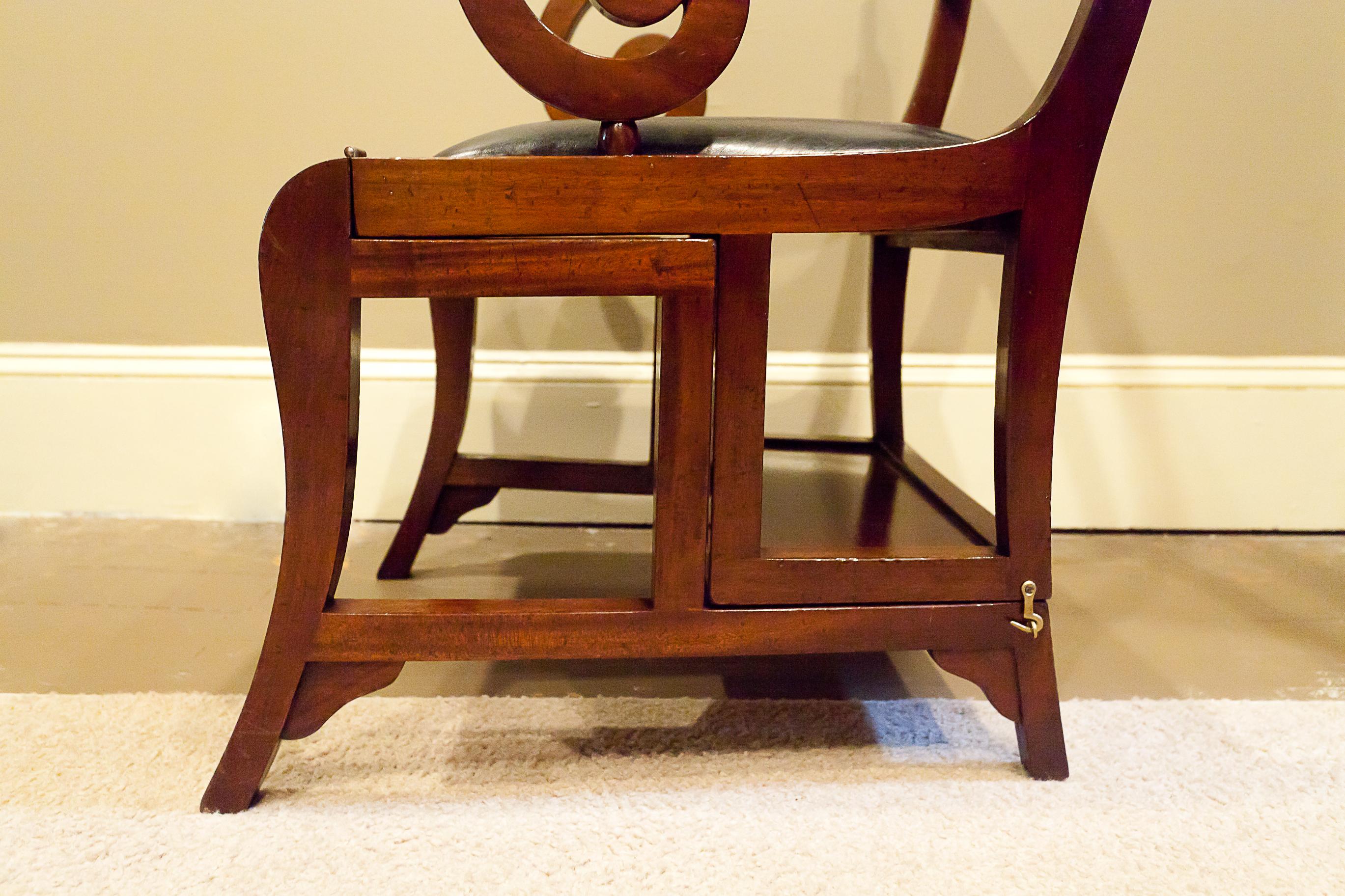 Regency Mahogany Metamorphic Chair, England, circa 1810 In Excellent Condition In Alexandria, VA