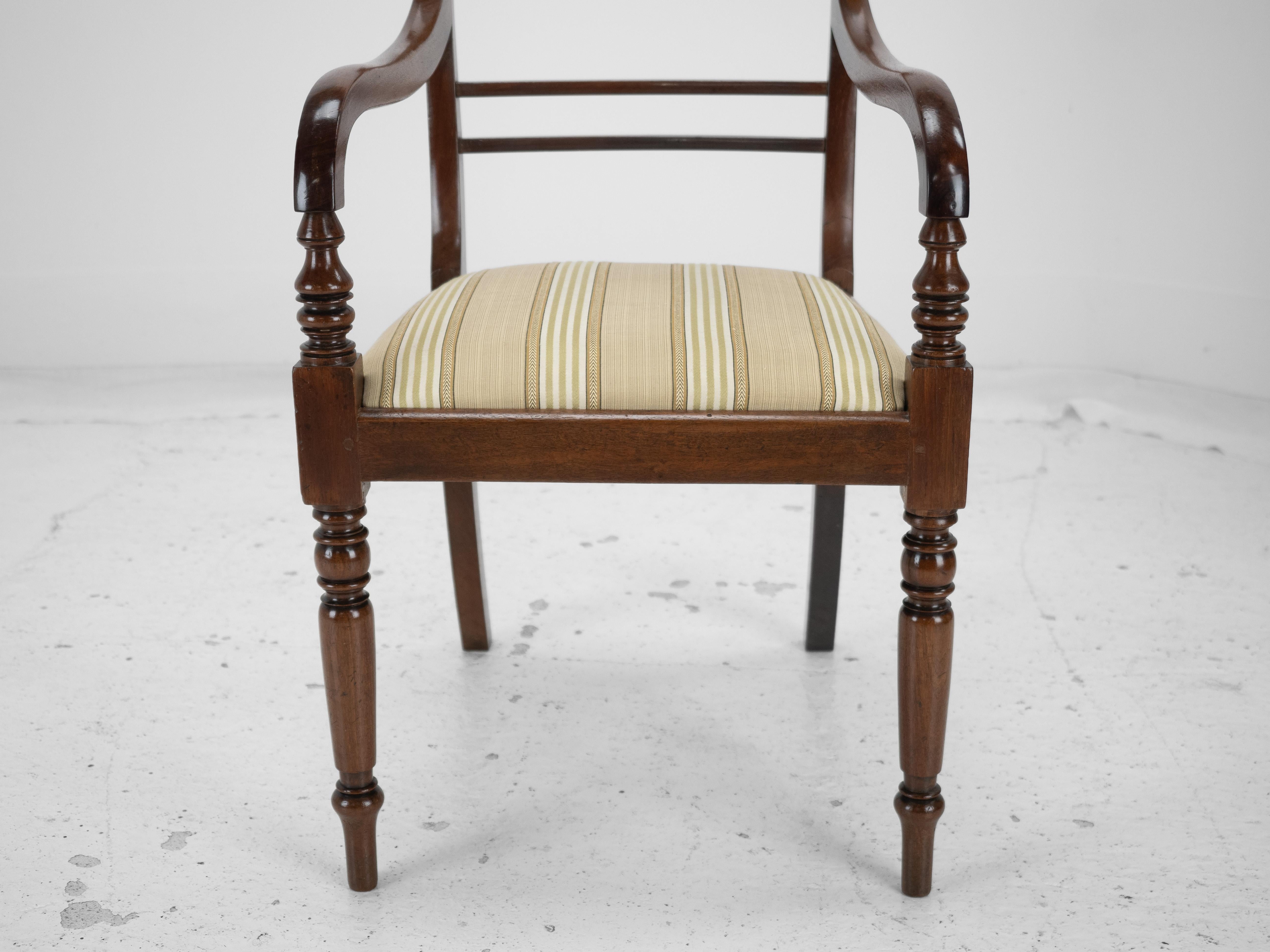 Regency Mahogany Pair of Elbow Chairs Carvers c.1820 (Georgian Dining Armchairs) For Sale 11