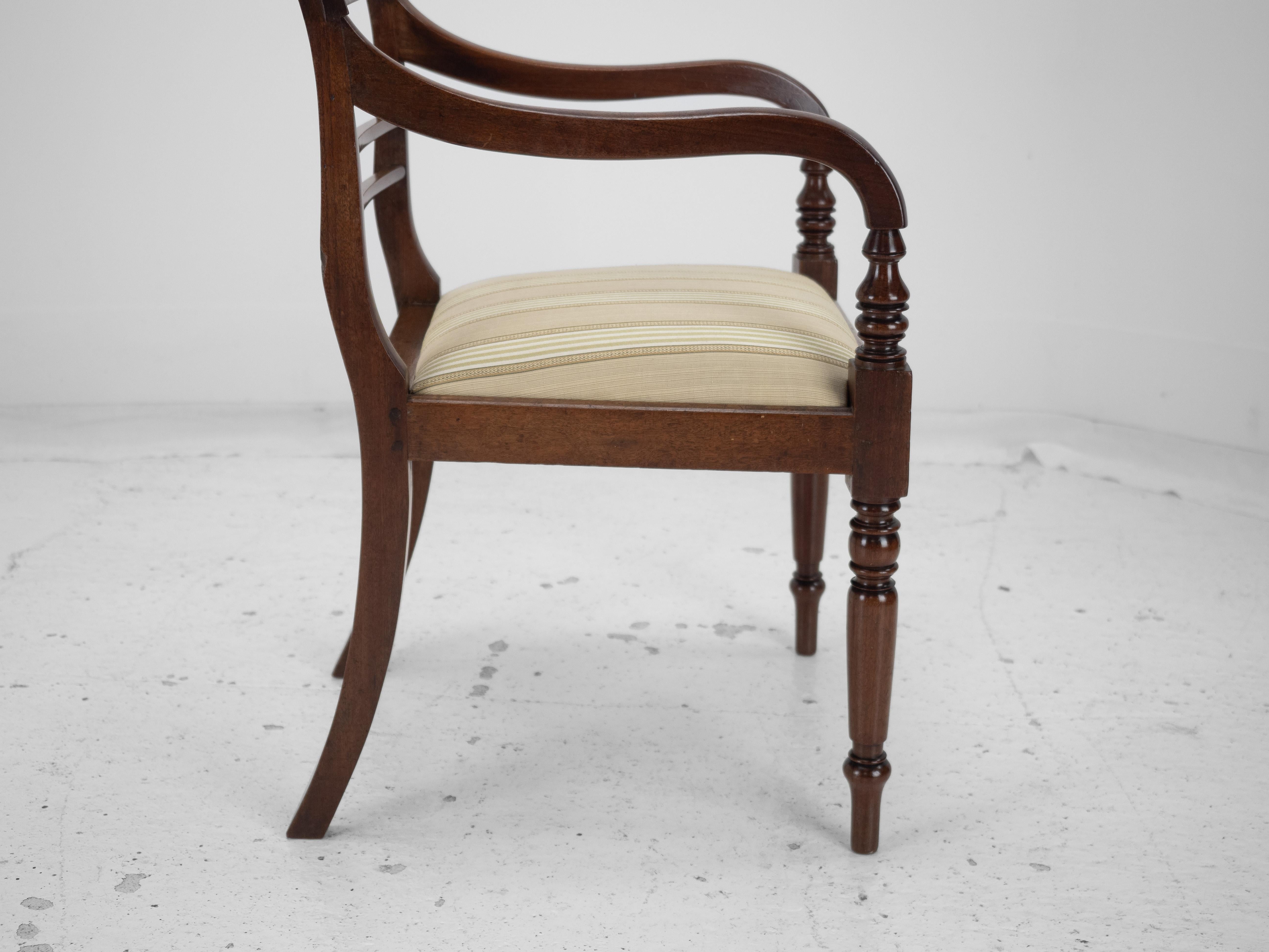 Regency Mahogany Pair of Elbow Chairs Carvers c.1820 (Georgian Dining Armchairs) For Sale 12
