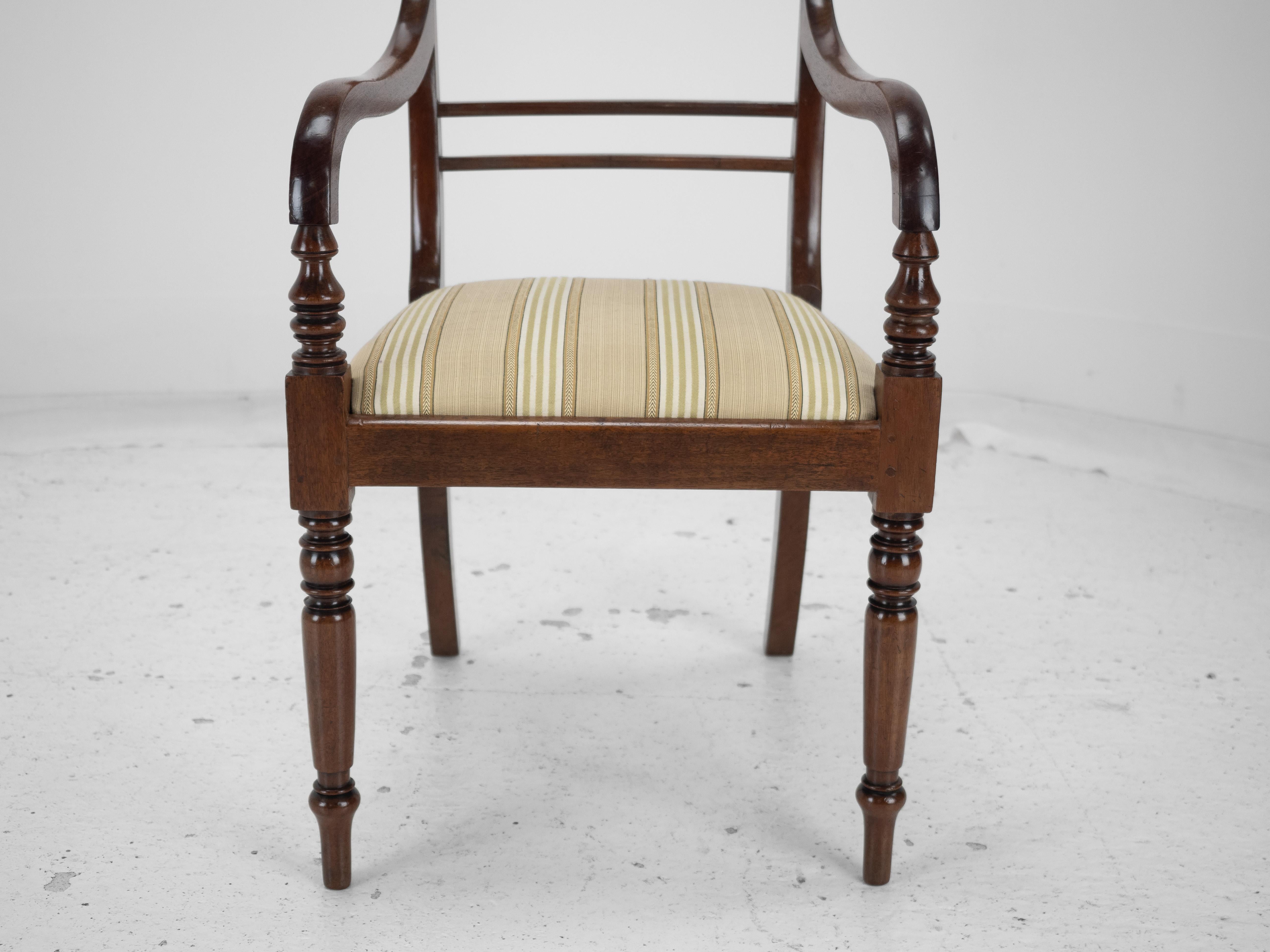 Regency Mahogany Pair of Elbow Chairs Carvers c.1820 (Georgian Dining Armchairs) For Sale 15