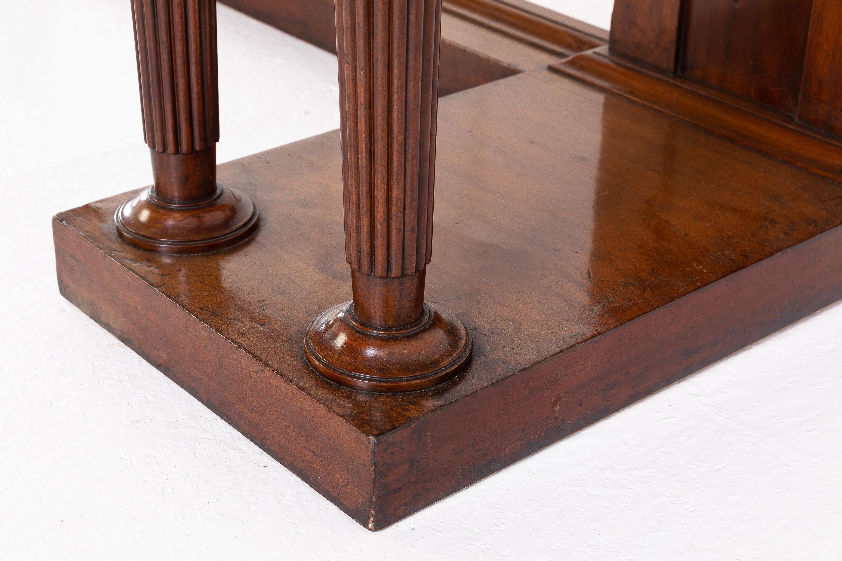 19th Century Regency Mahogany Serving/Side Table 'in the Manner of Gillows'