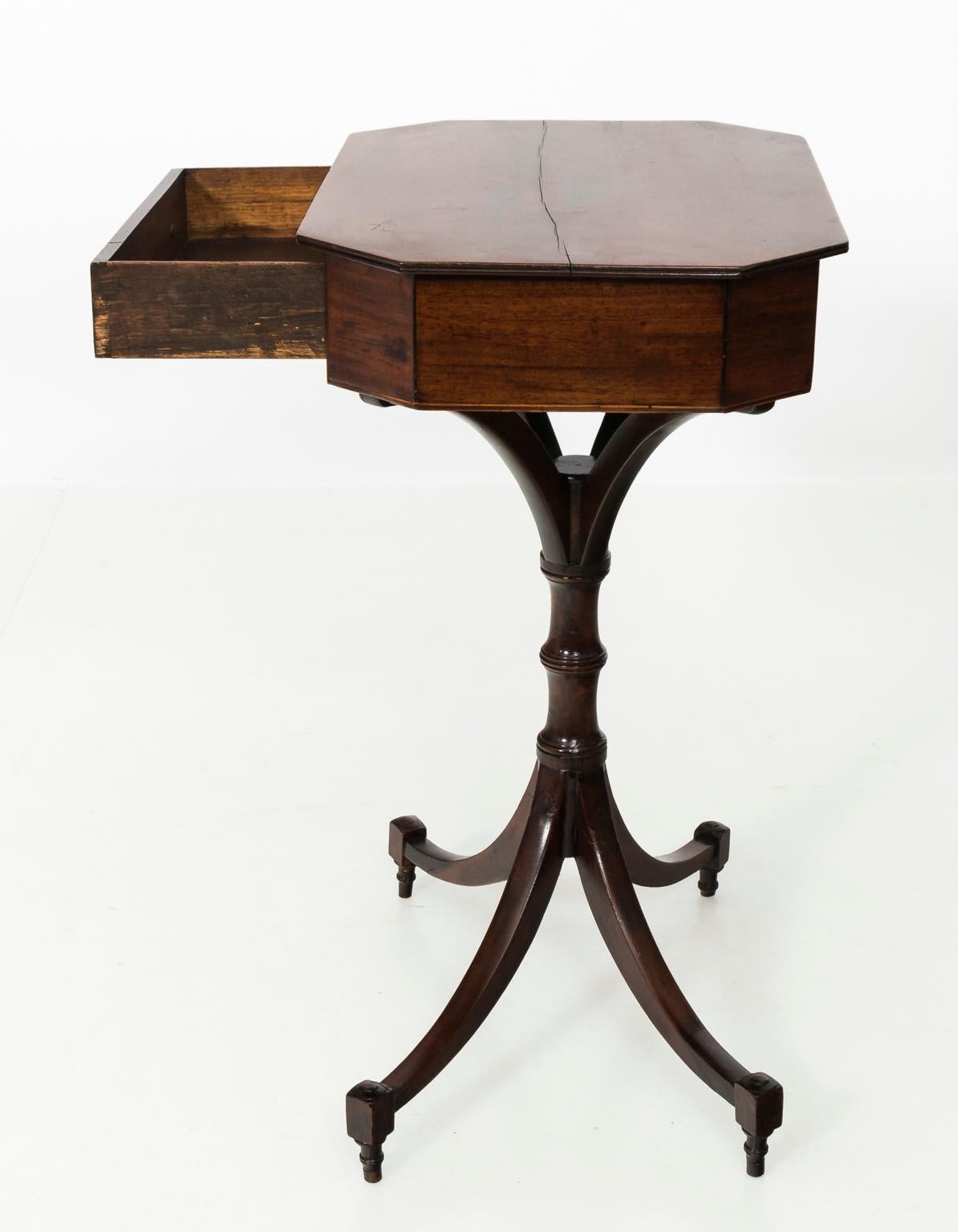 Regency Mahogany Side Table, circa 1820s 3