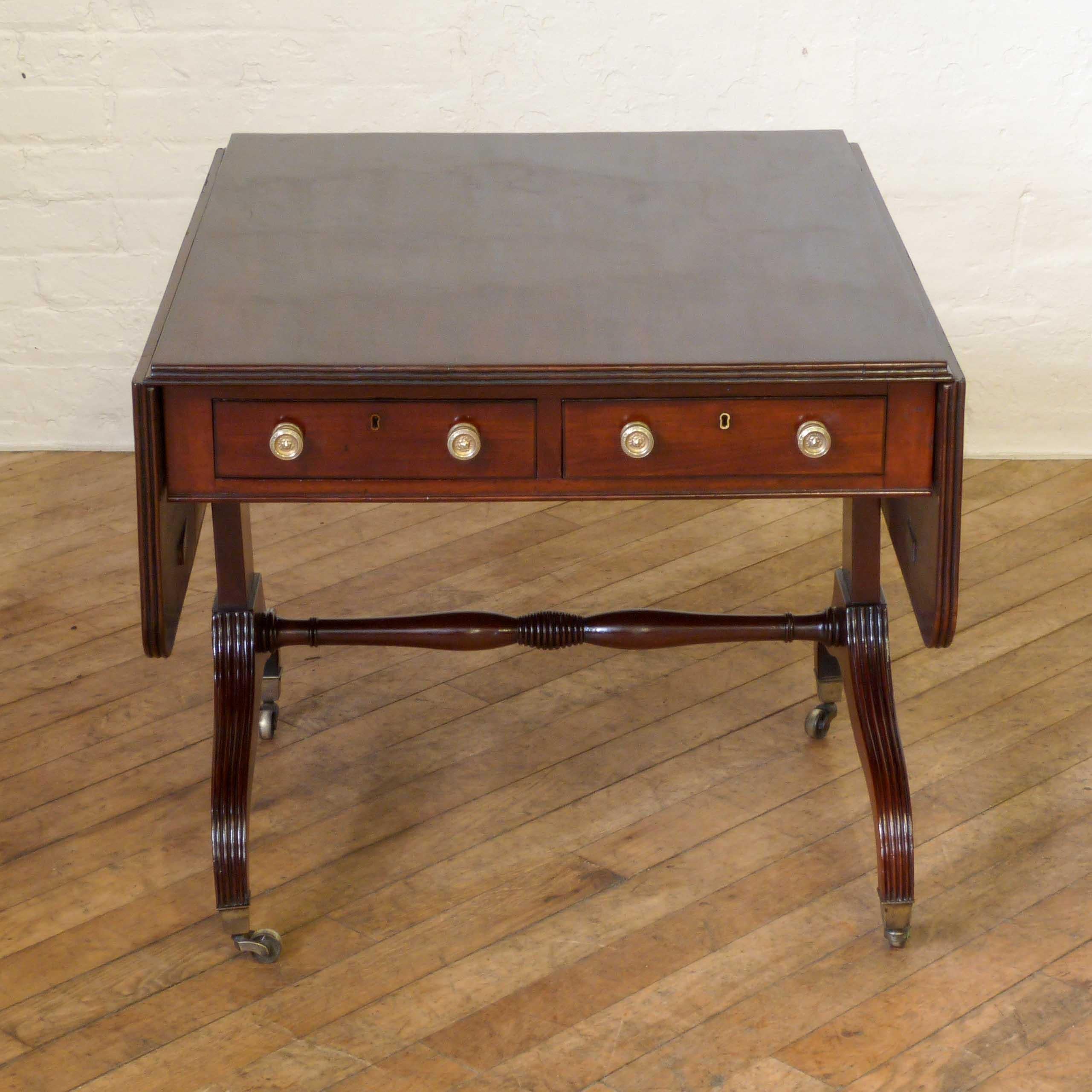 Regency Mahogany Sofa Table In Good Condition For Sale In Manchester, GB